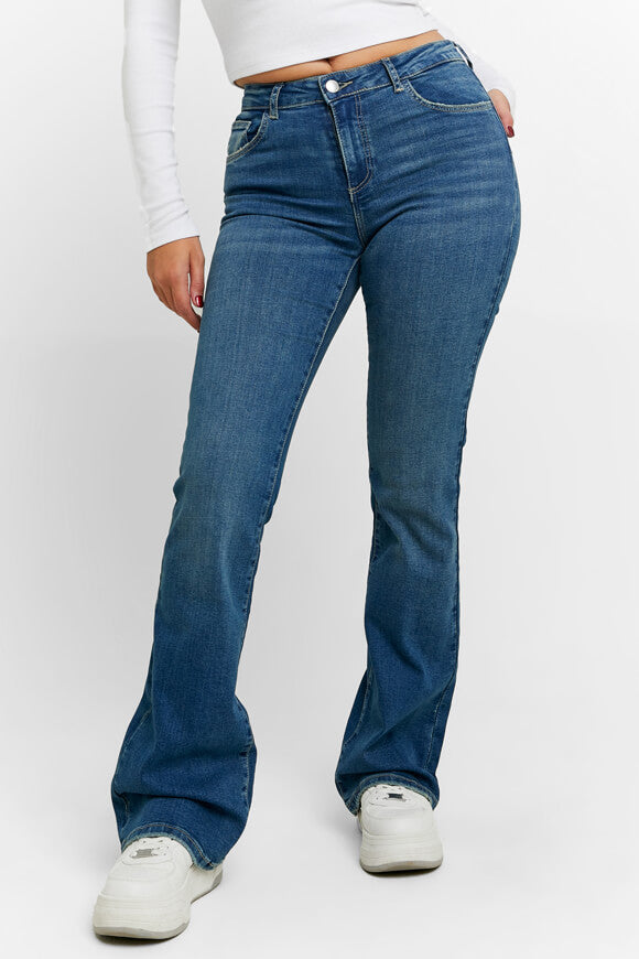 Push-up Flare Jeans - Medium Blue Denim