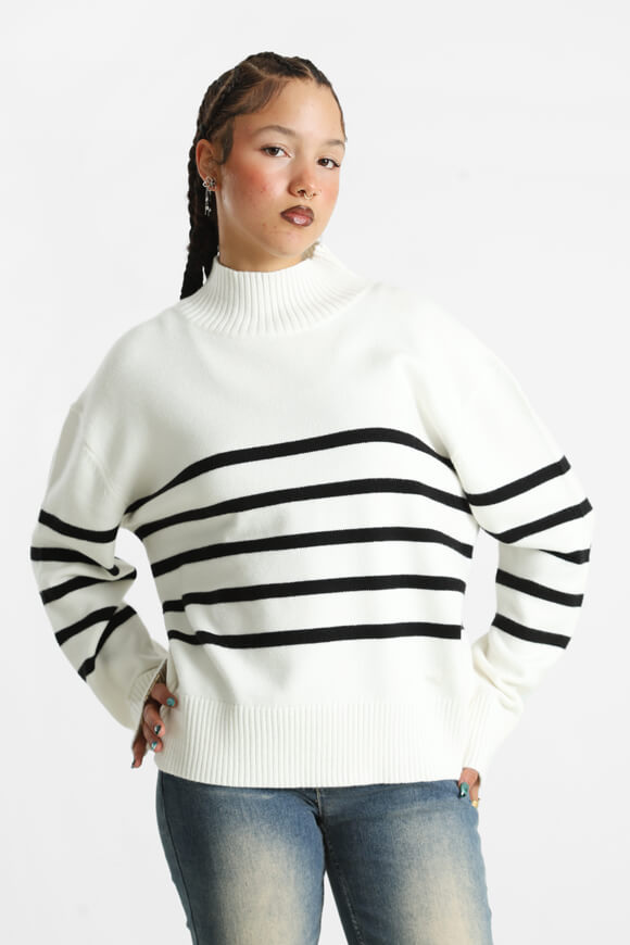 Pull ample en tricot - Blanc + Noir