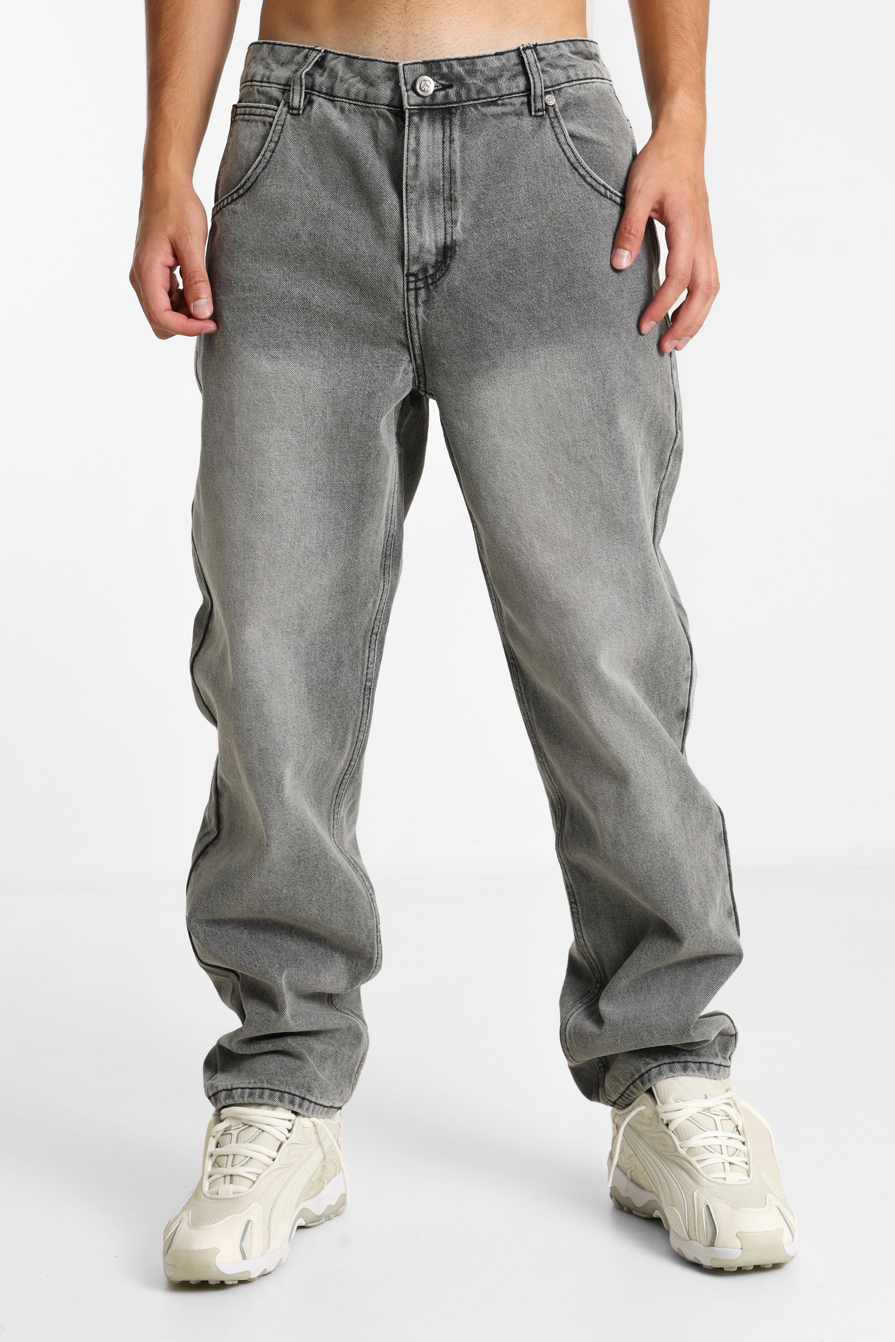 Straight Fit Jeans - Gewaschen Schwarz