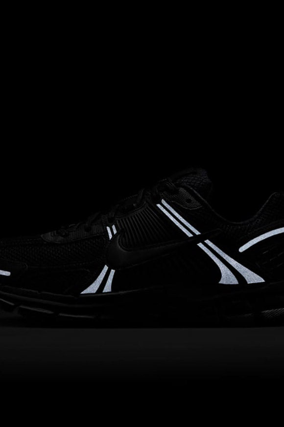 Sneakers Zoom Vomero 5 - Black