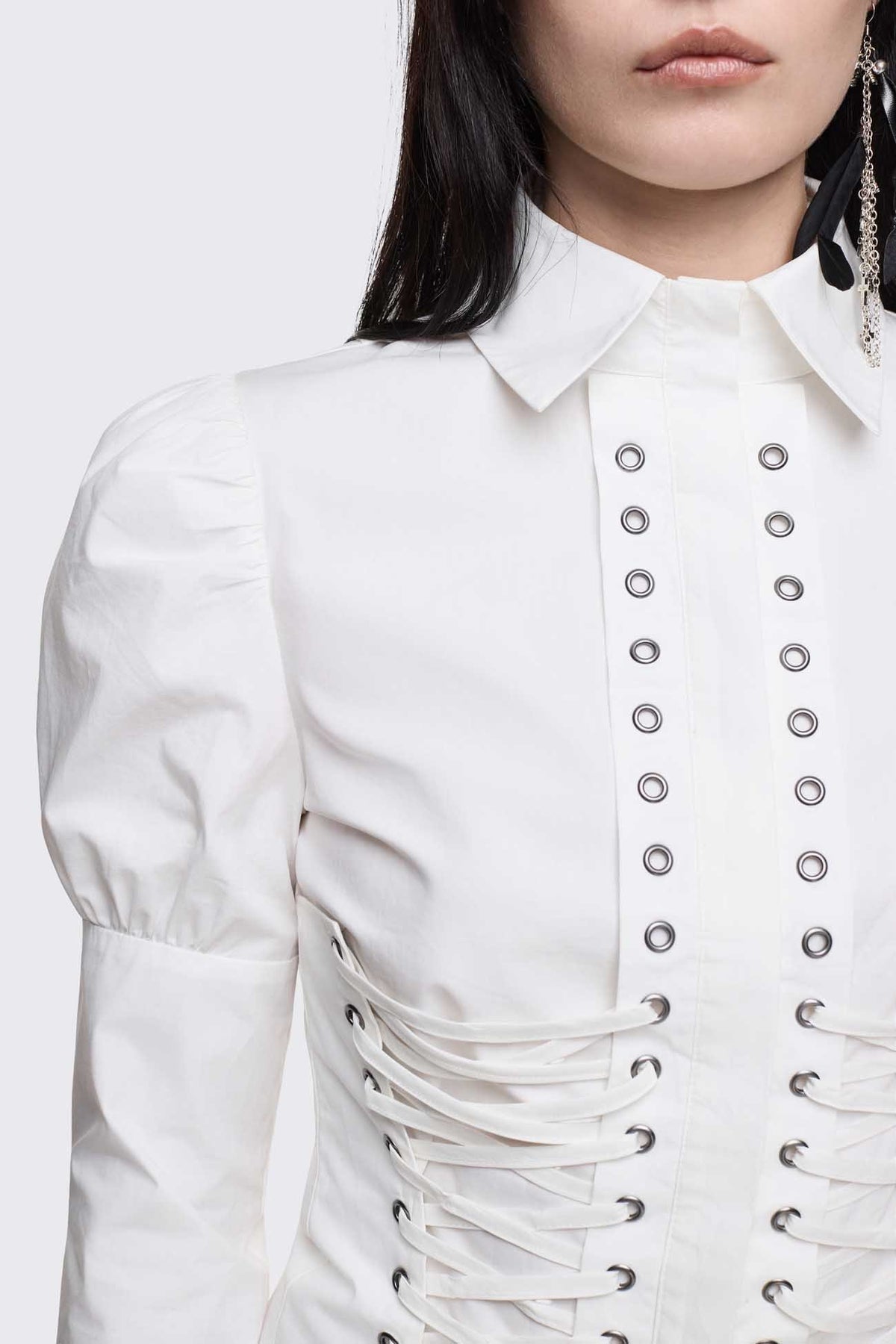 Lithium Lace-Up Hemd mit Nieten - White