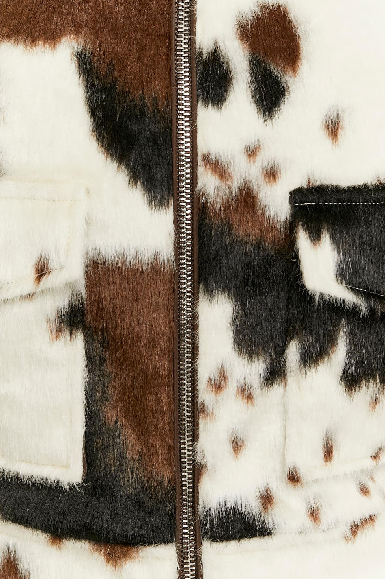 Kurze Kunstpelzjacke - Cream + Brown