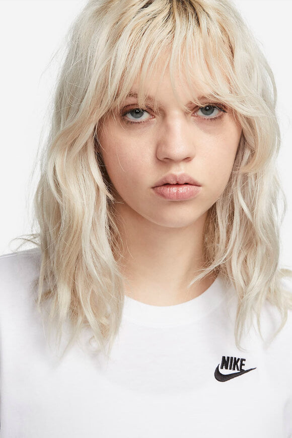 Sportswear Club Essentials T-Shirt - White