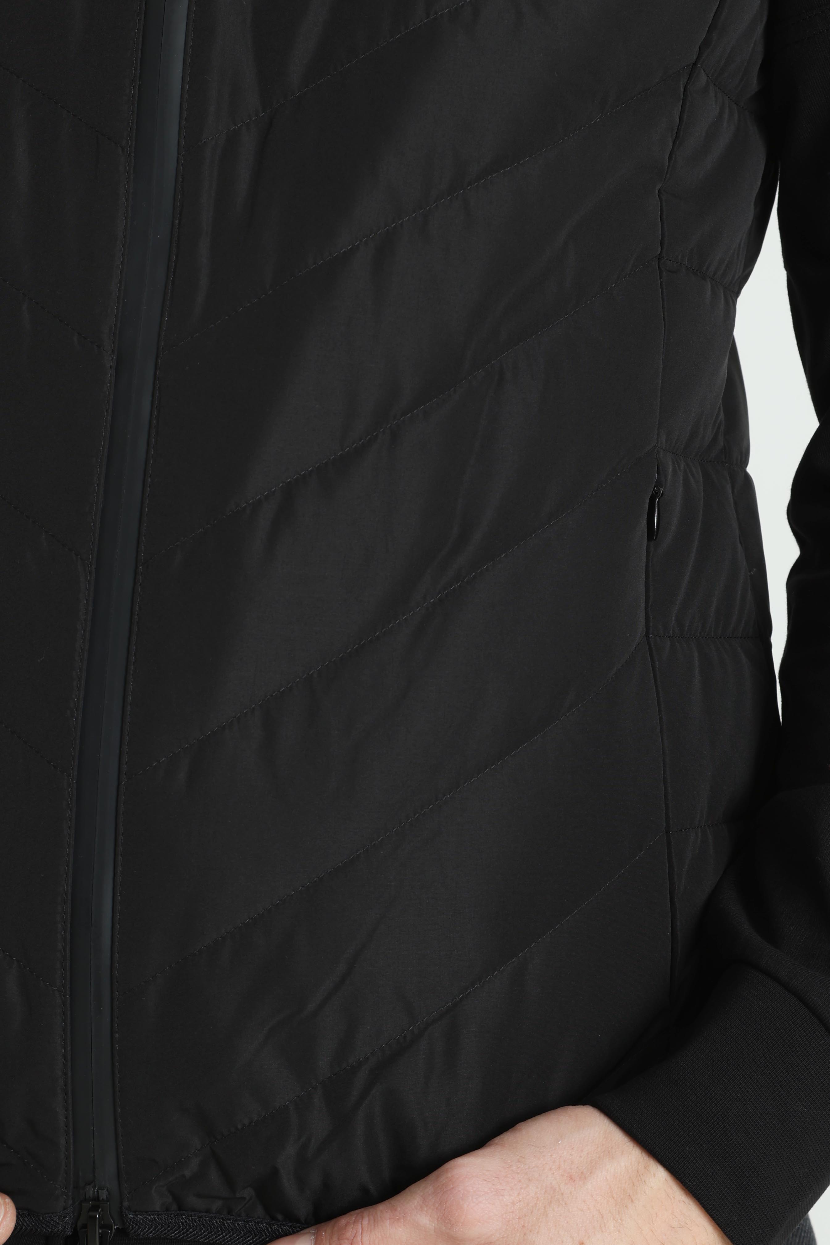 Gesteppte Daunenjacke - Black