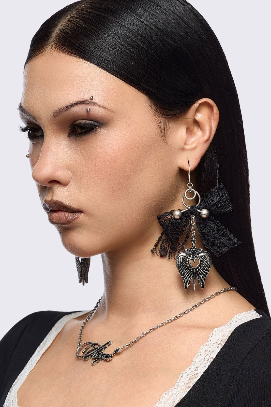 Sweet Sin Ohrringe - Oxidized Silver + Black