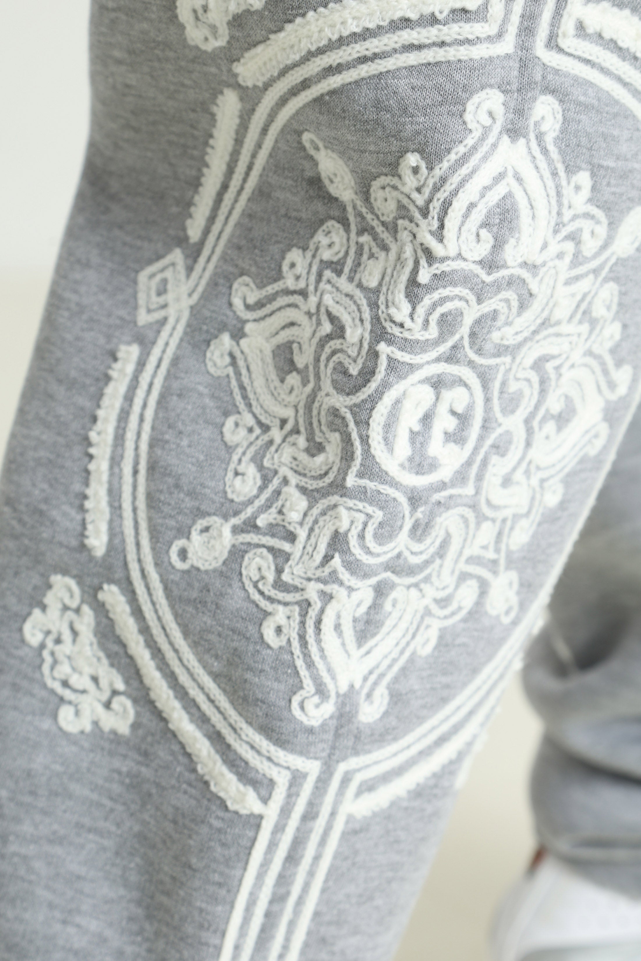 Sweathose - Grey Heather + White