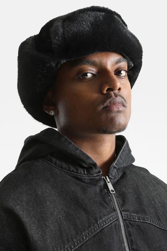 Chapka en fourrure synthétique - Noir