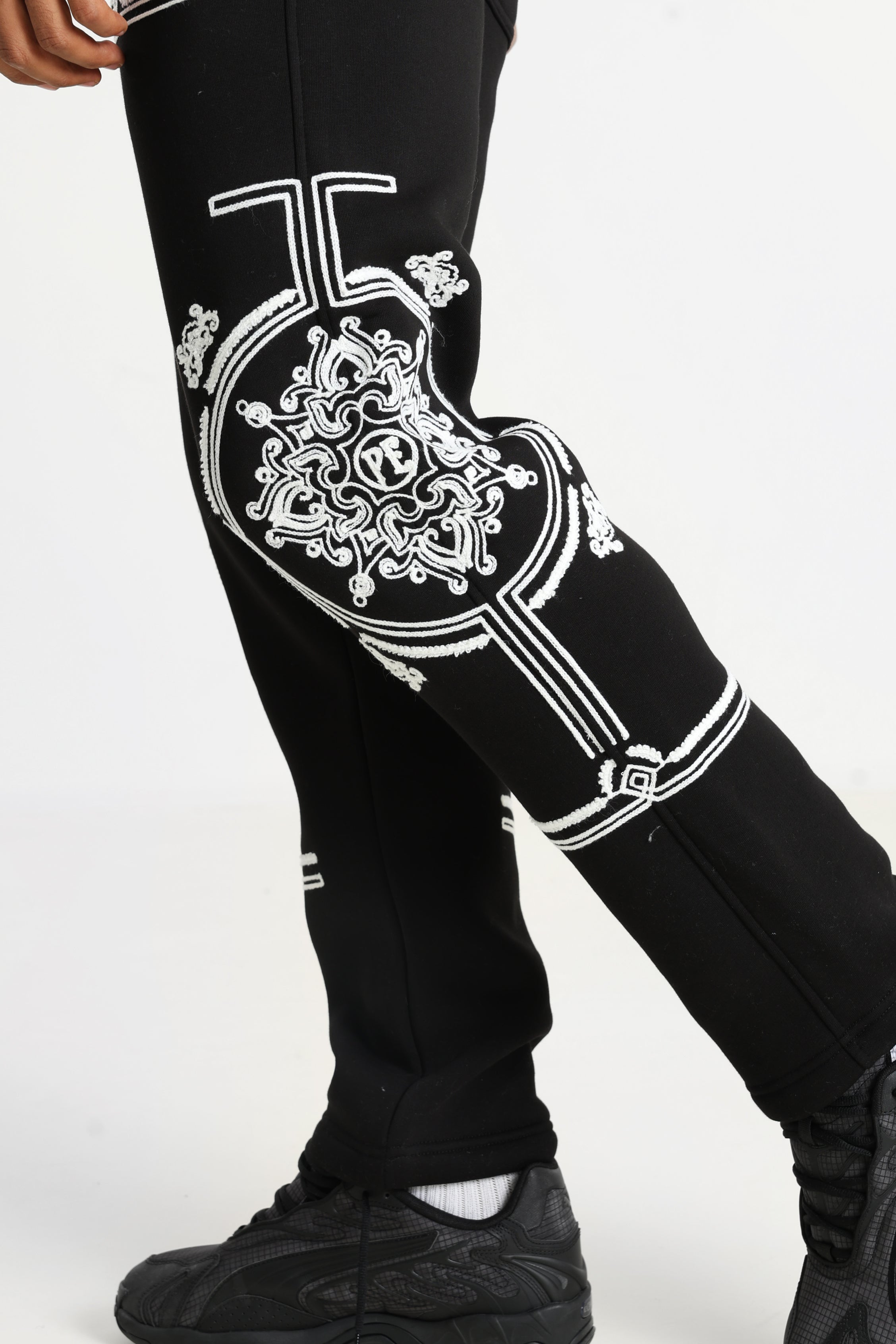 Sweatpants - Black + White