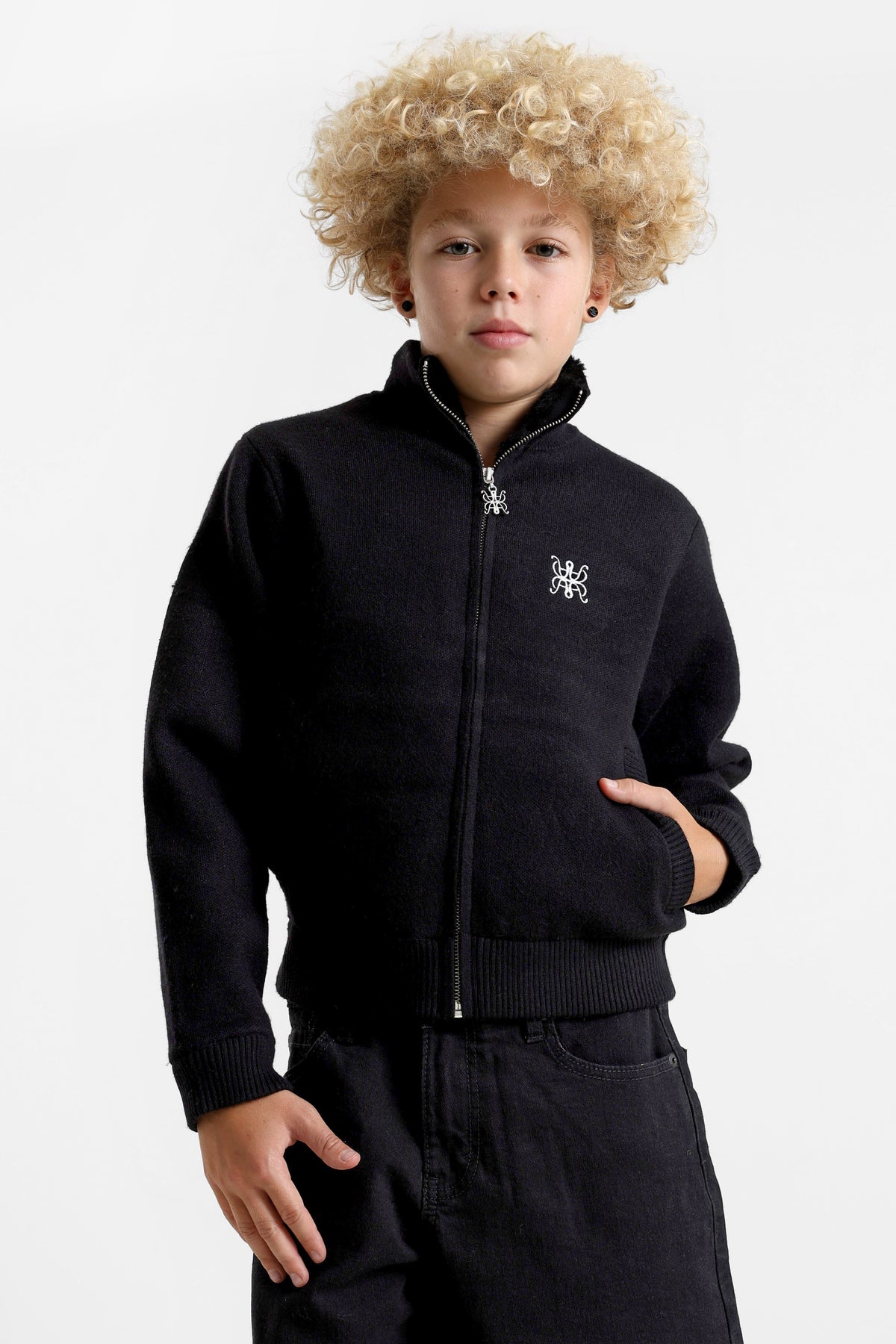 Gefütterte Strickjacke - Schwarz