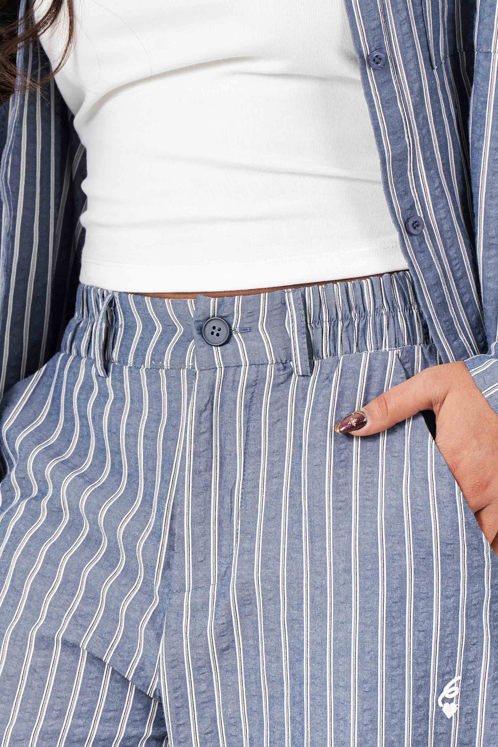 Stripes 6 Heart pantalon en tissu structuré - Blue