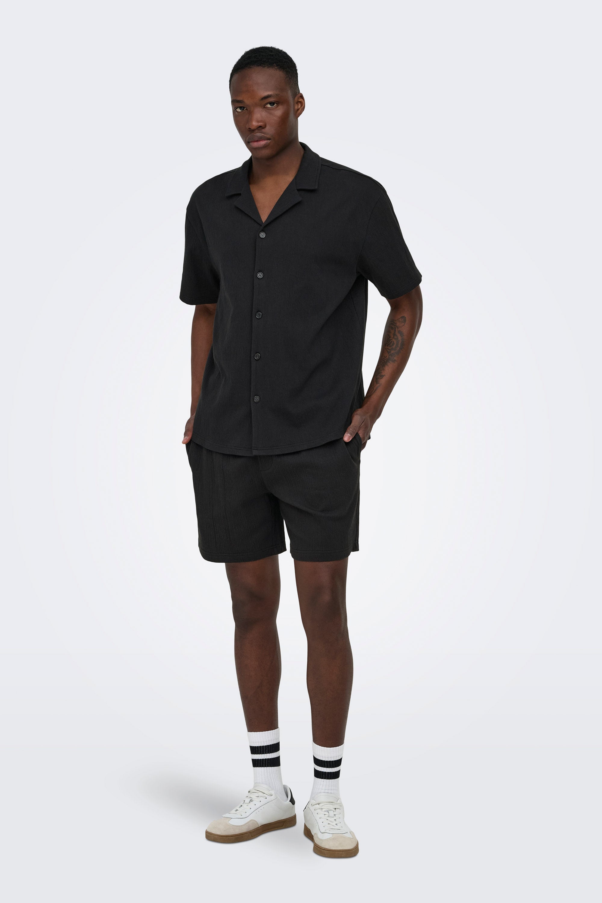 ONSEDDIE Strukturierte Stoffshorts - Black