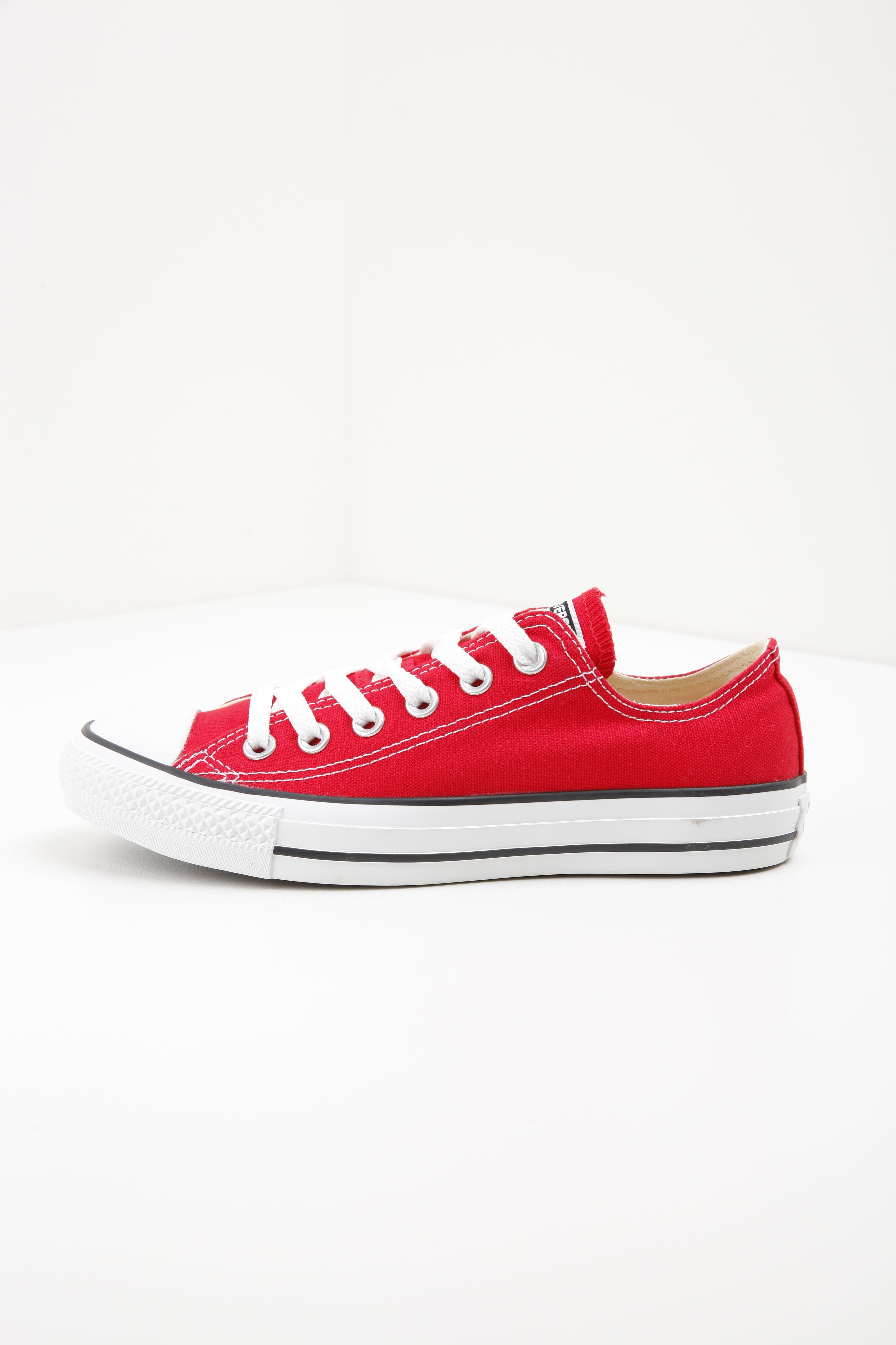 Chuck Taylor Sneaker - Red