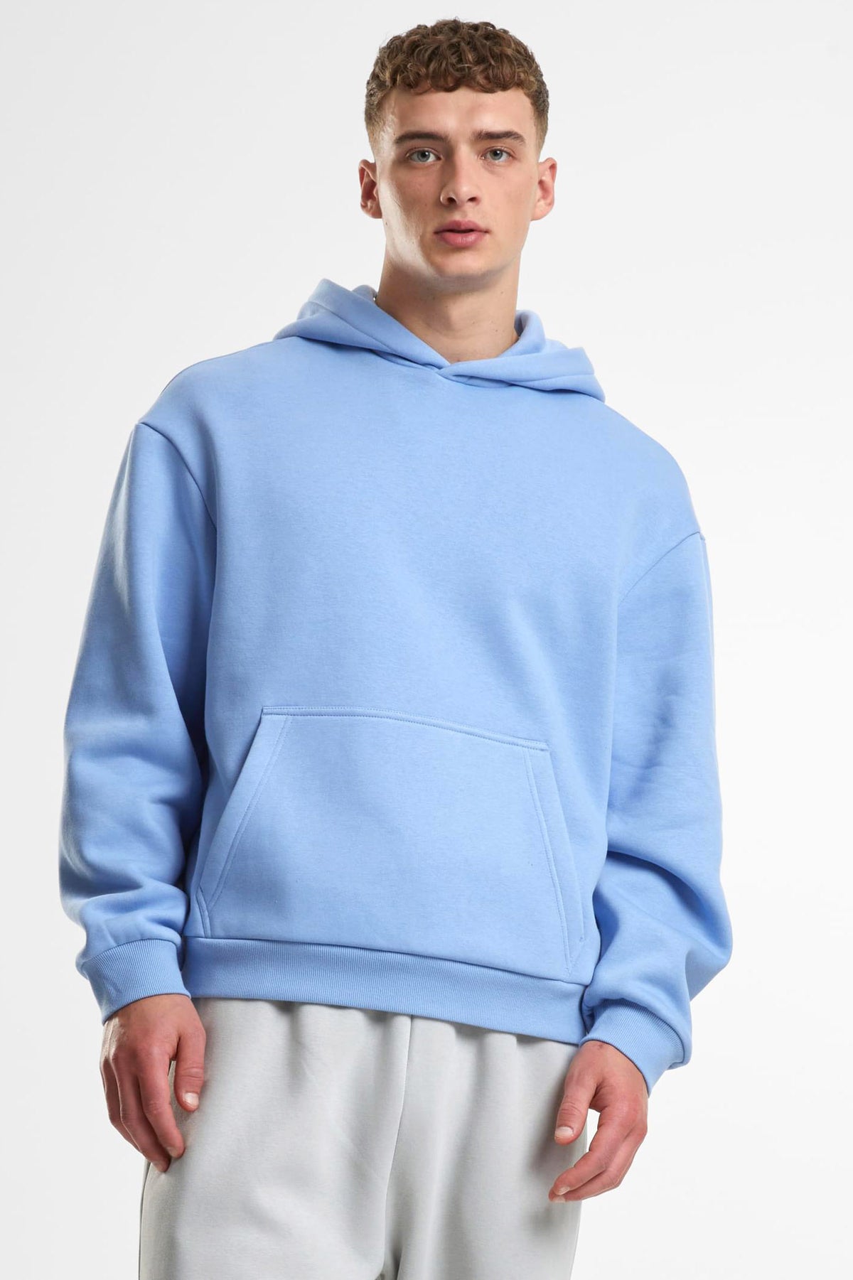 Fluffy Kapuzensweatshirt - Powder Blue