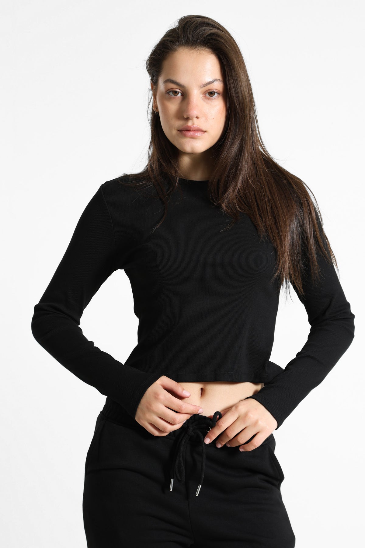 Geripptes Crop Langarmshirt - Schwarz