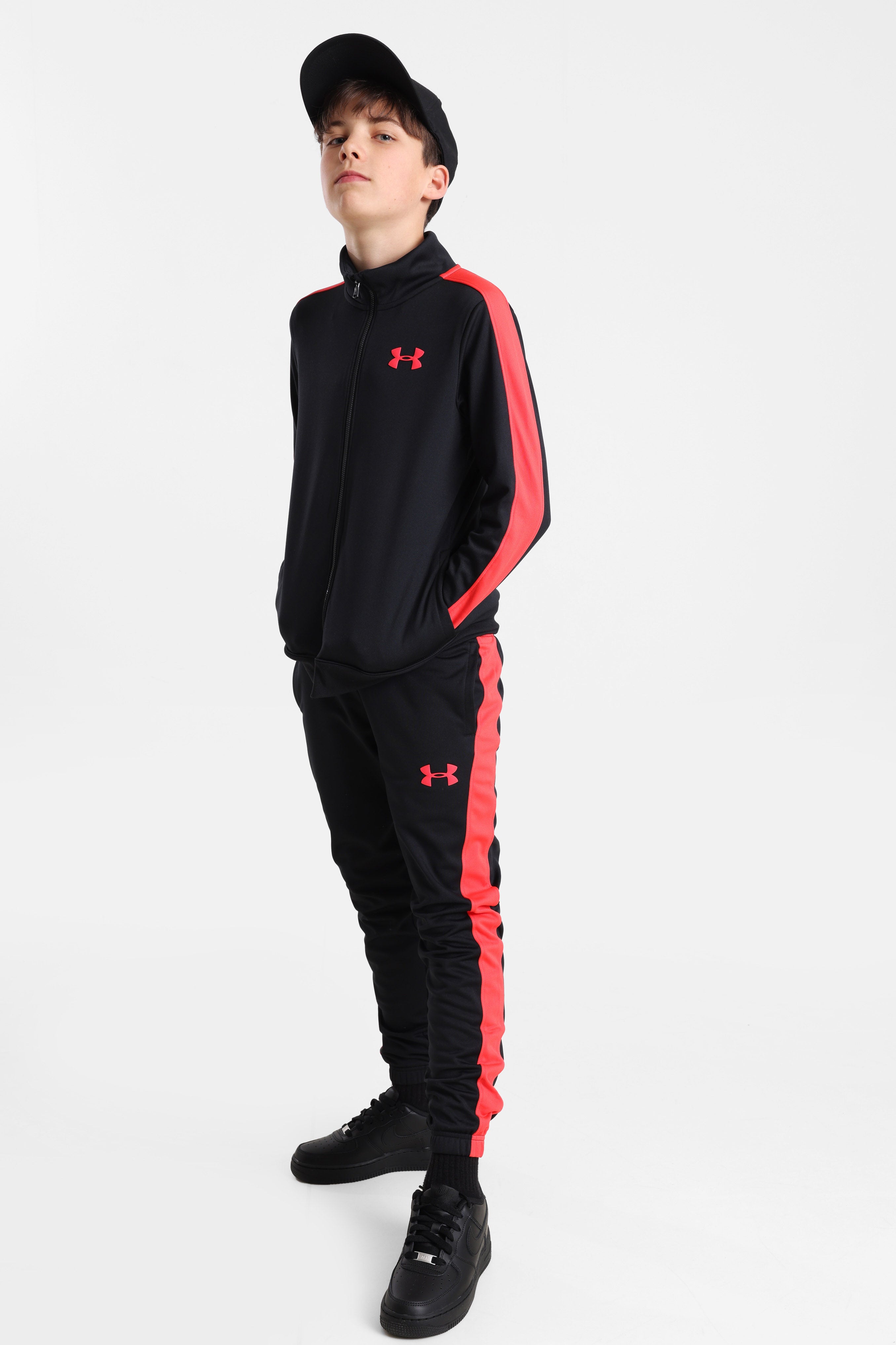 Trainingsjacke - Black + Red