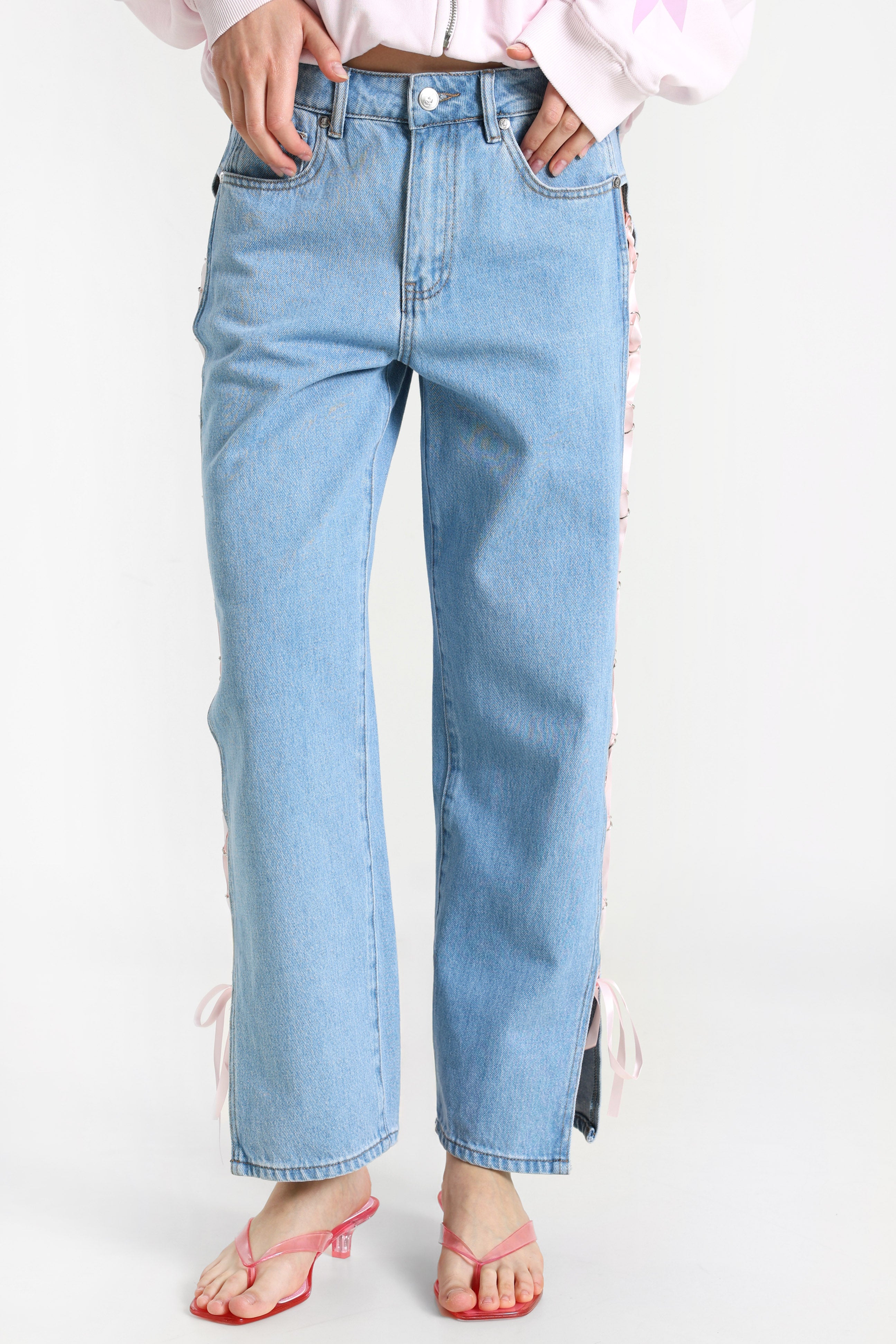 Straight Fit Jeans - Hellblau + Rosa