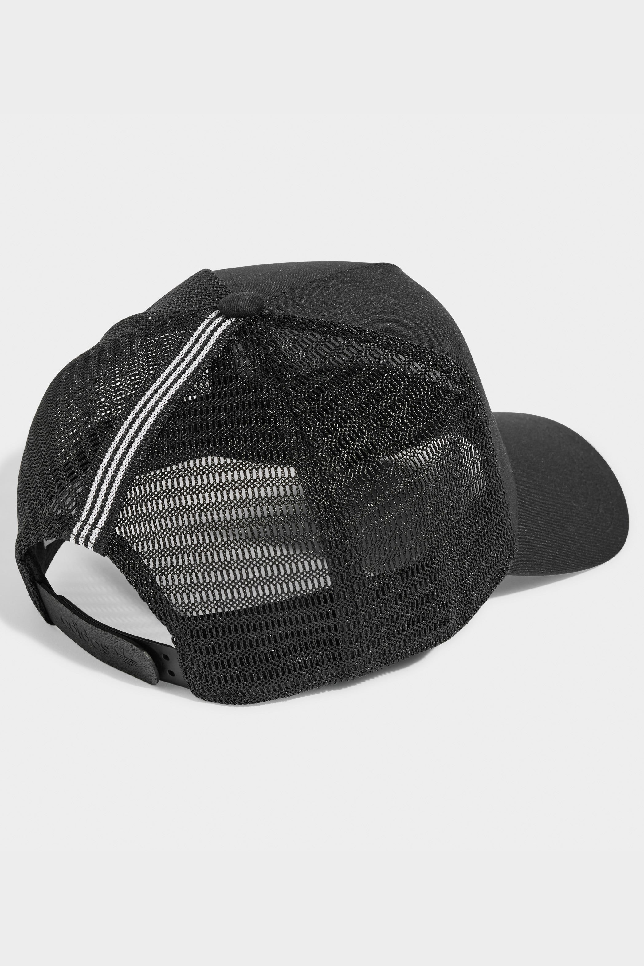 Trucker Cap / Snapback - Black