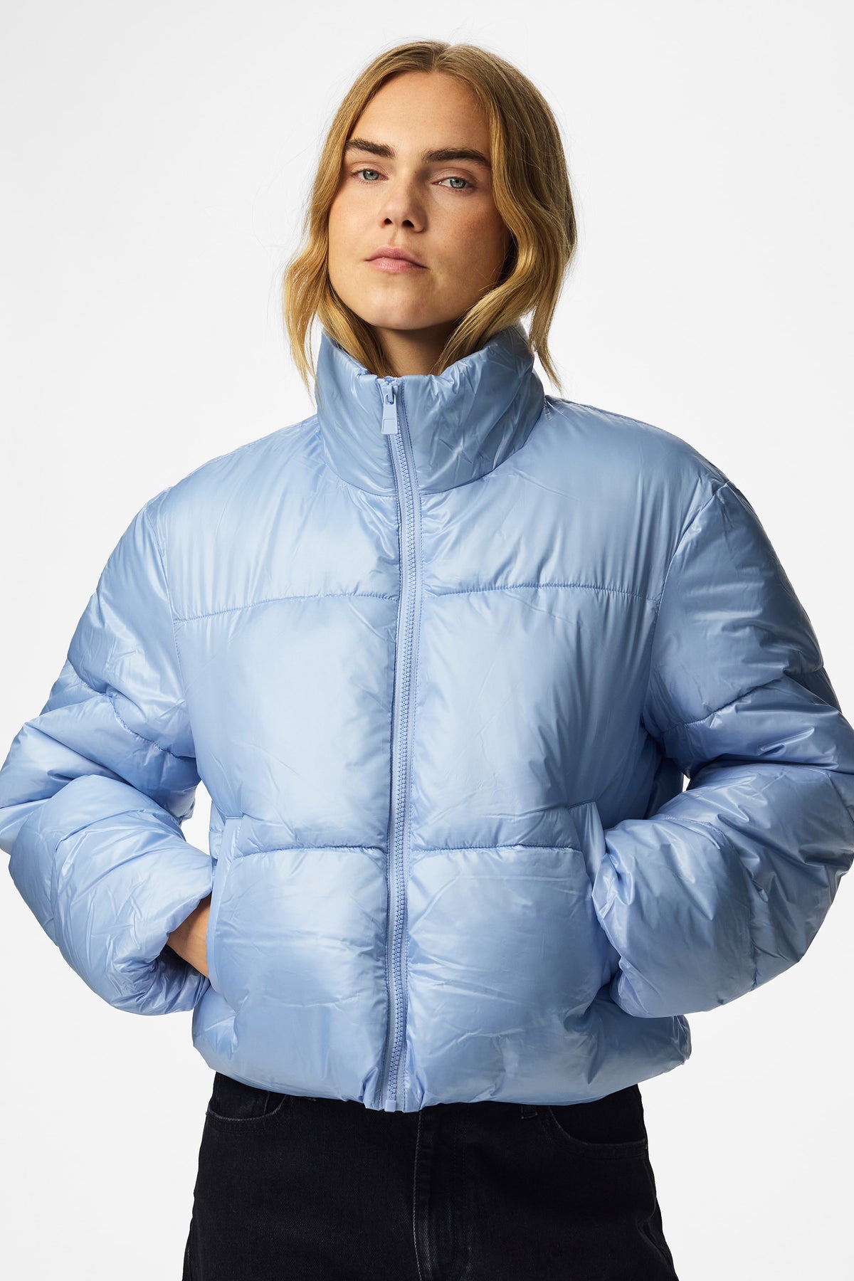 PCAMILIA Crop Pufferjacke - Brunnera Blue
