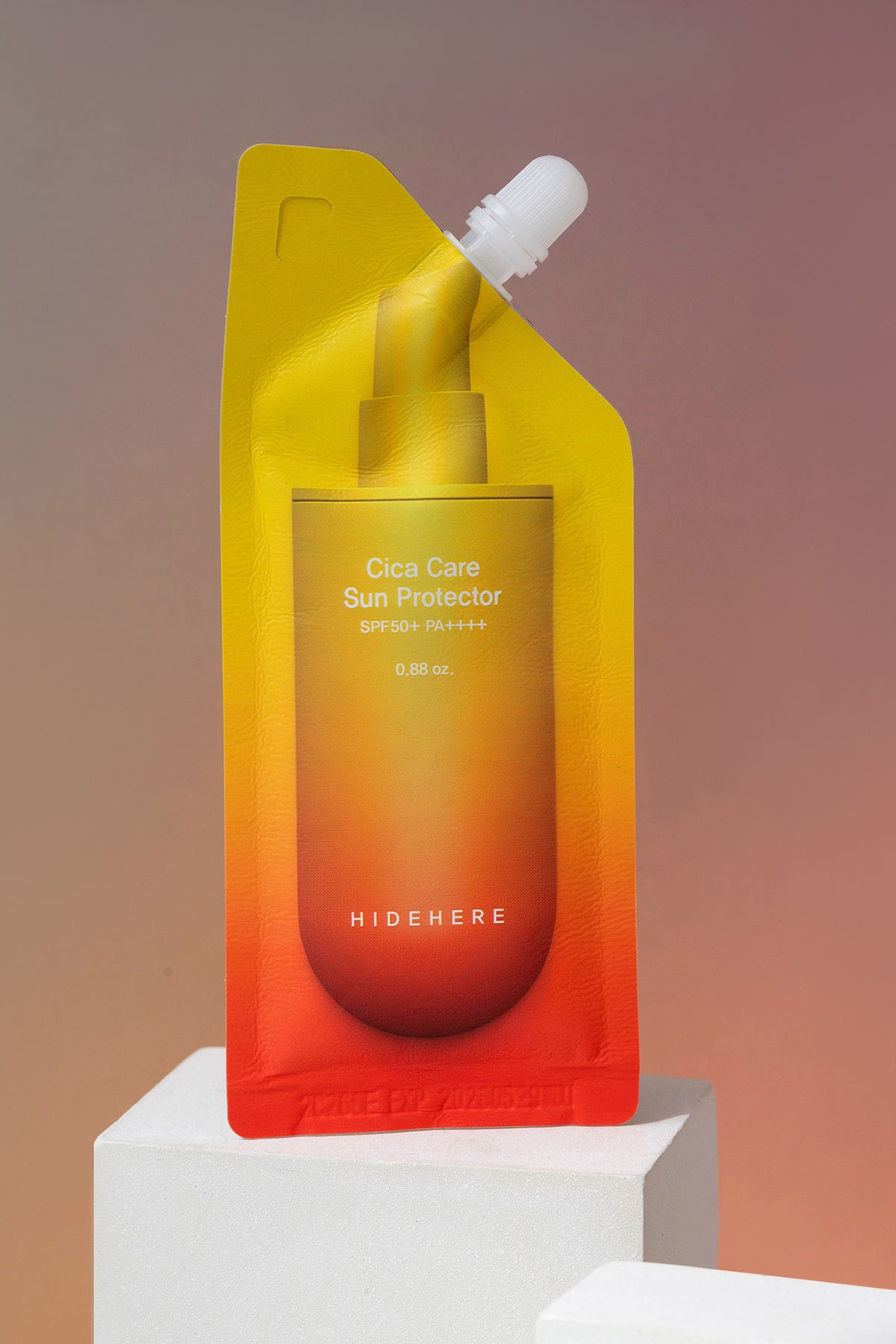 Beruhigender Sonnenschutz mit Cica - Red + Yellow