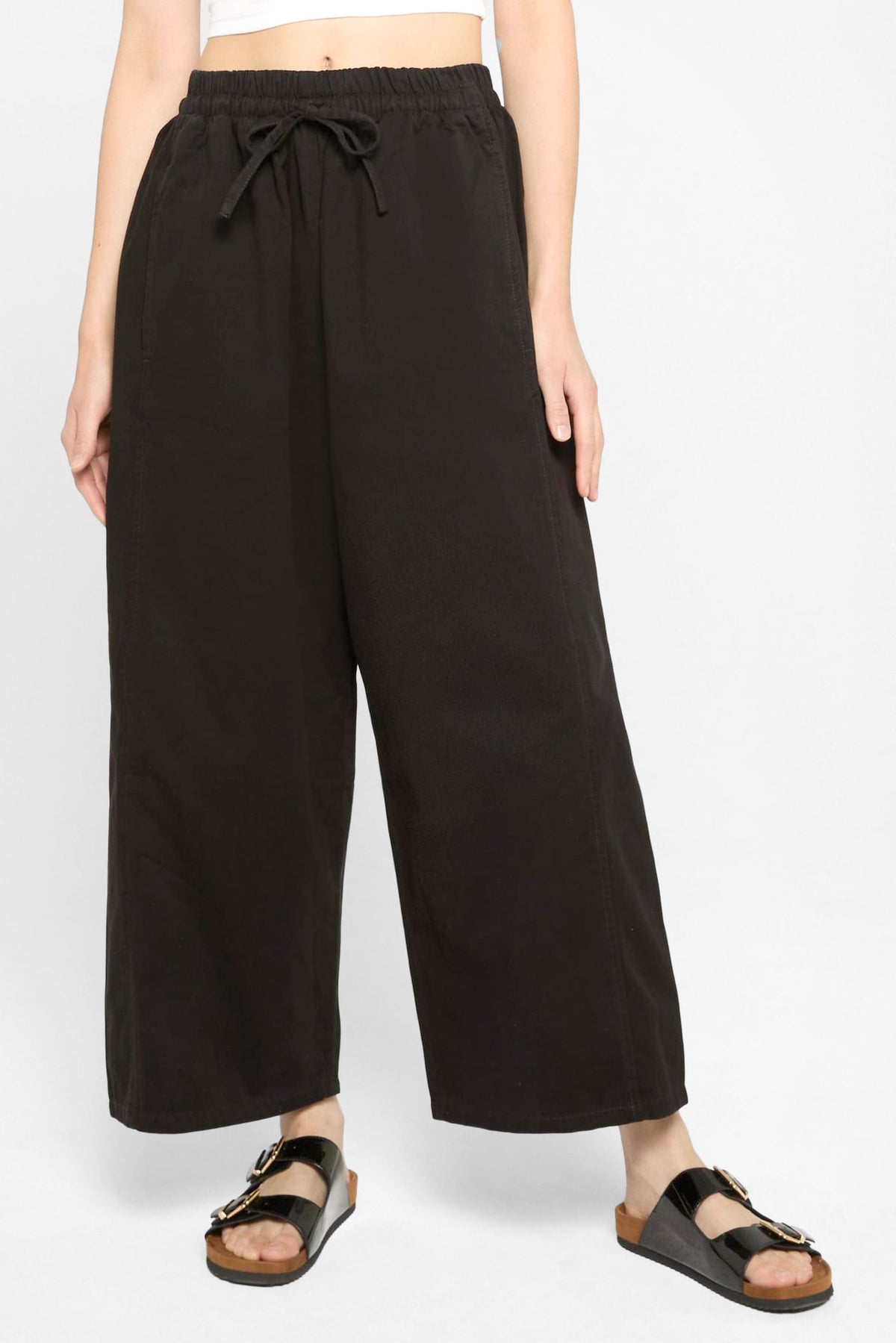 Barrel Fit Stoffhose - Black