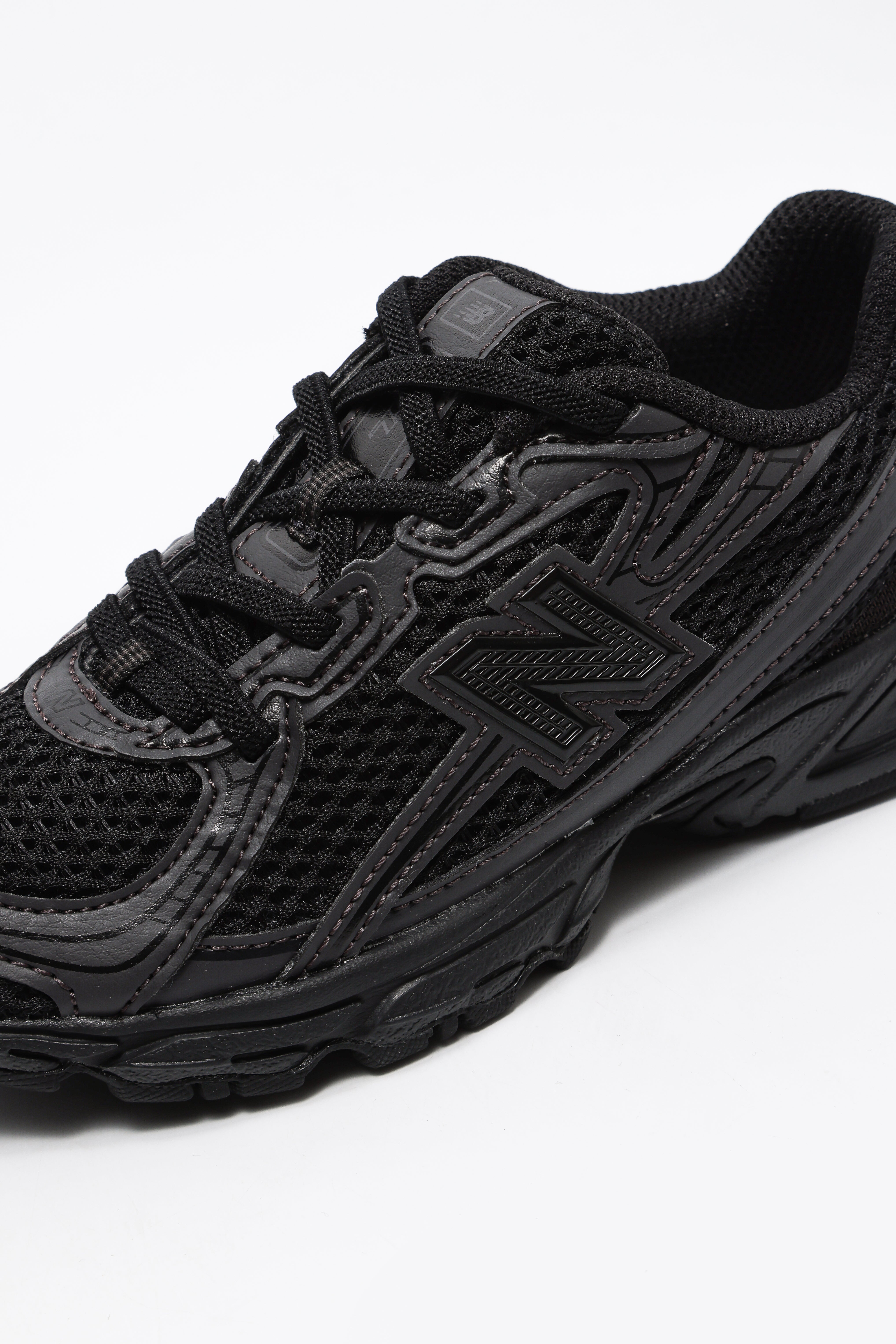 740 Kids Sneaker - Black Cement