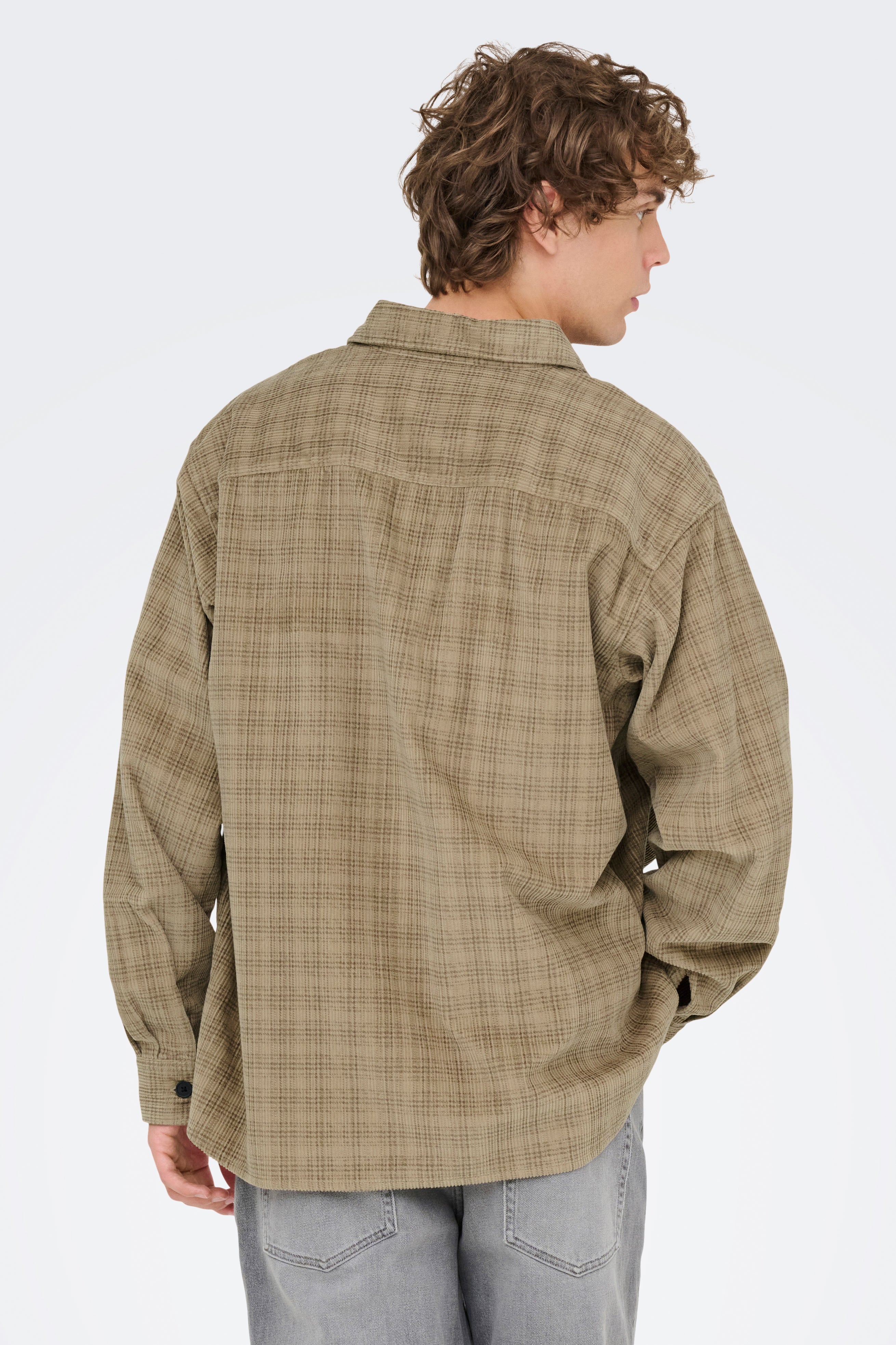 ONSWALEED surchemise en velours côtelé - Chinchilla