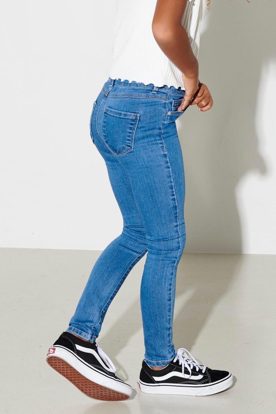 KONRAIN Skinny Fit Jeans - Medium Blue Denim