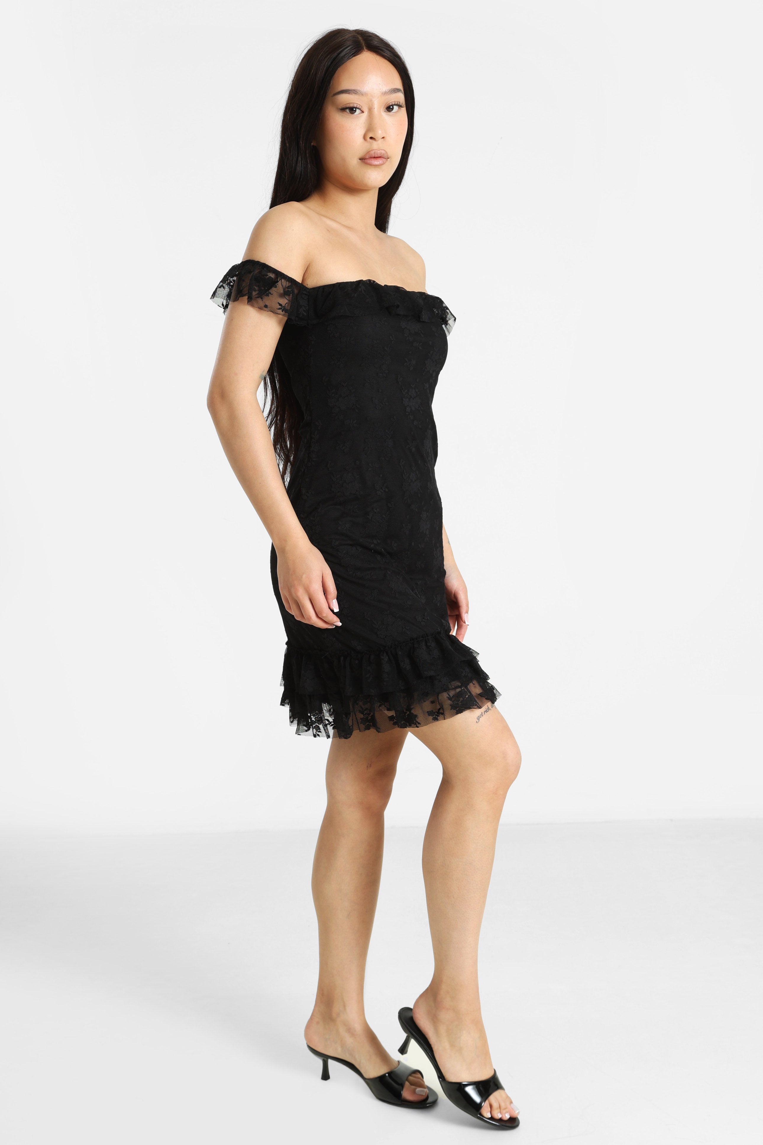 NMEVE mini robe off shoulder en mesh - Black