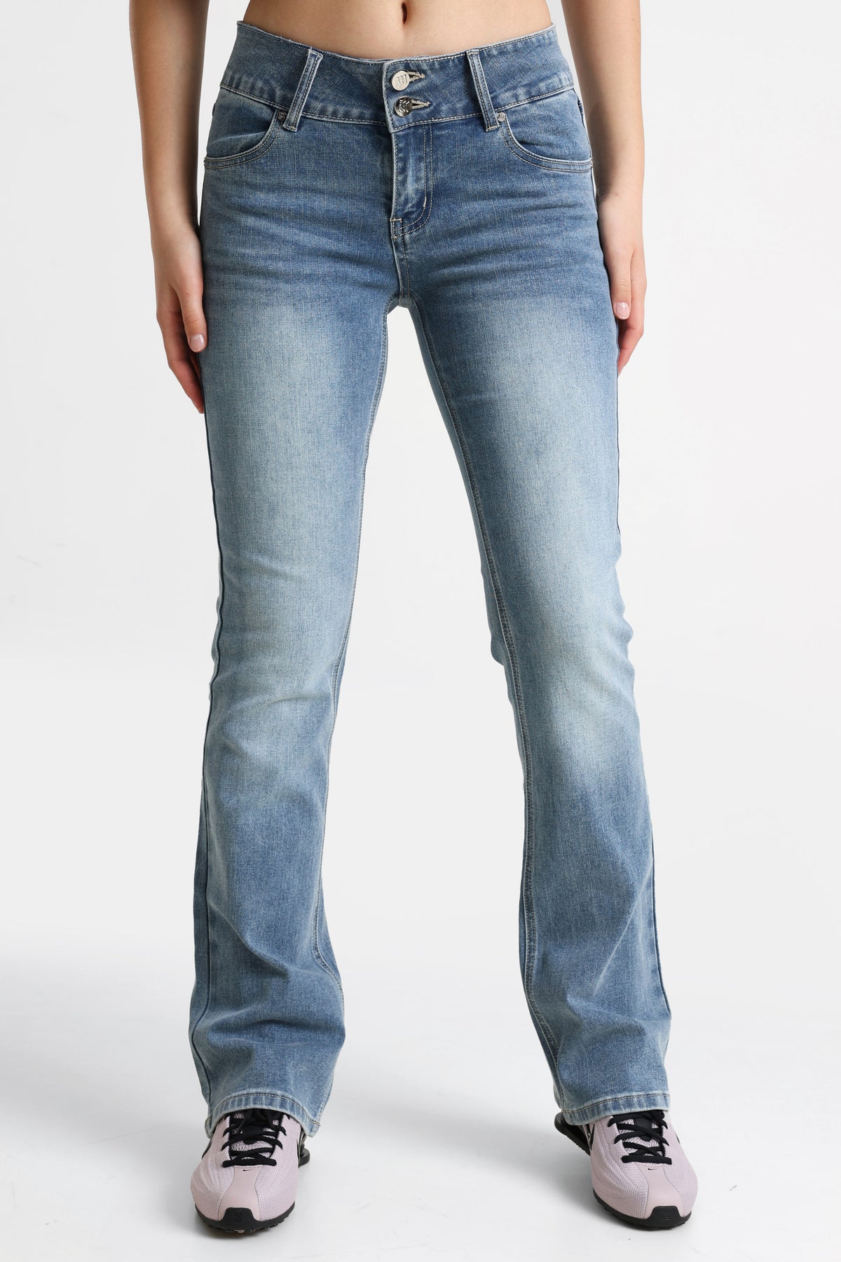 Flare Jeans - Medium Blau