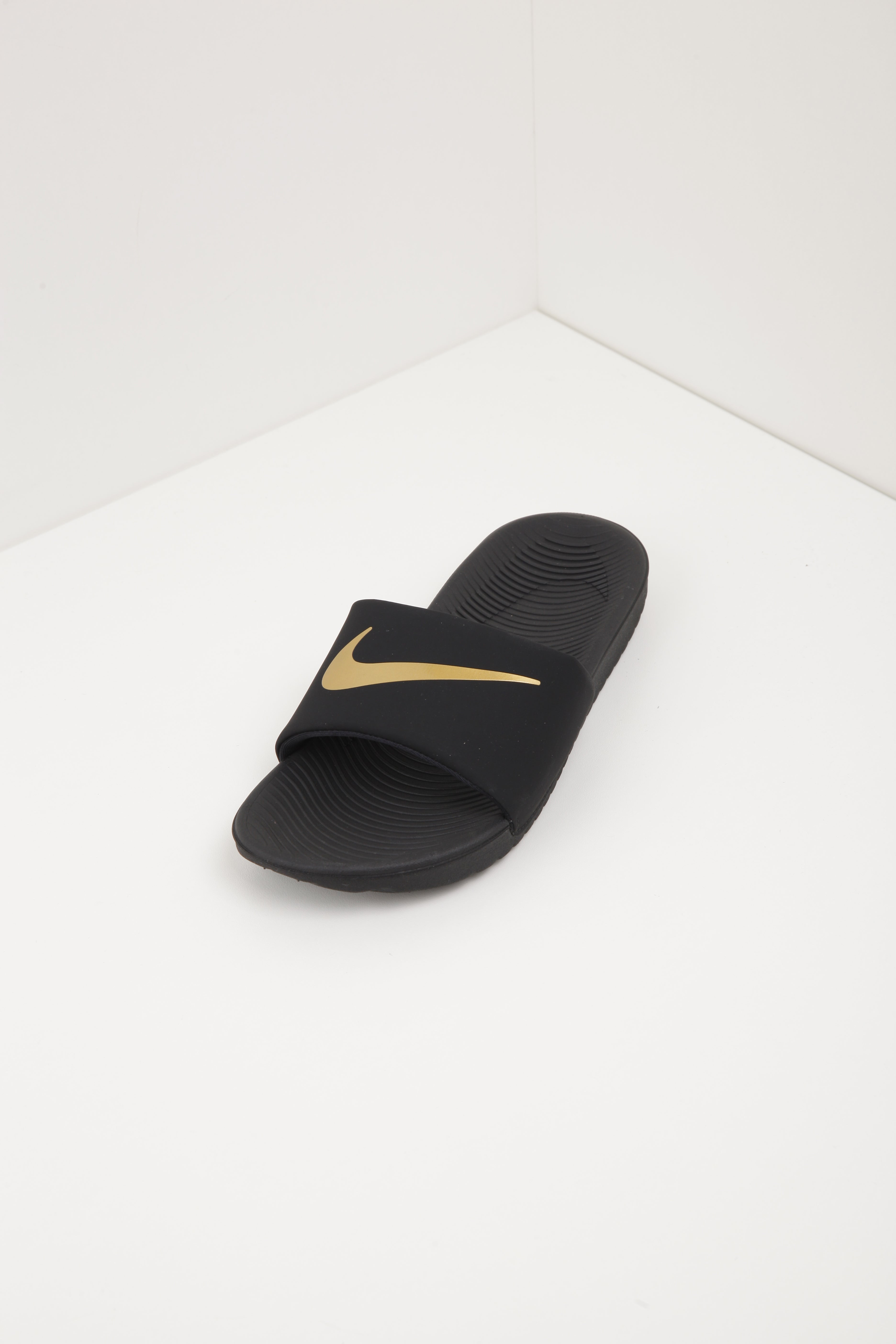 Mules Kawa - Black + Metallic Gold