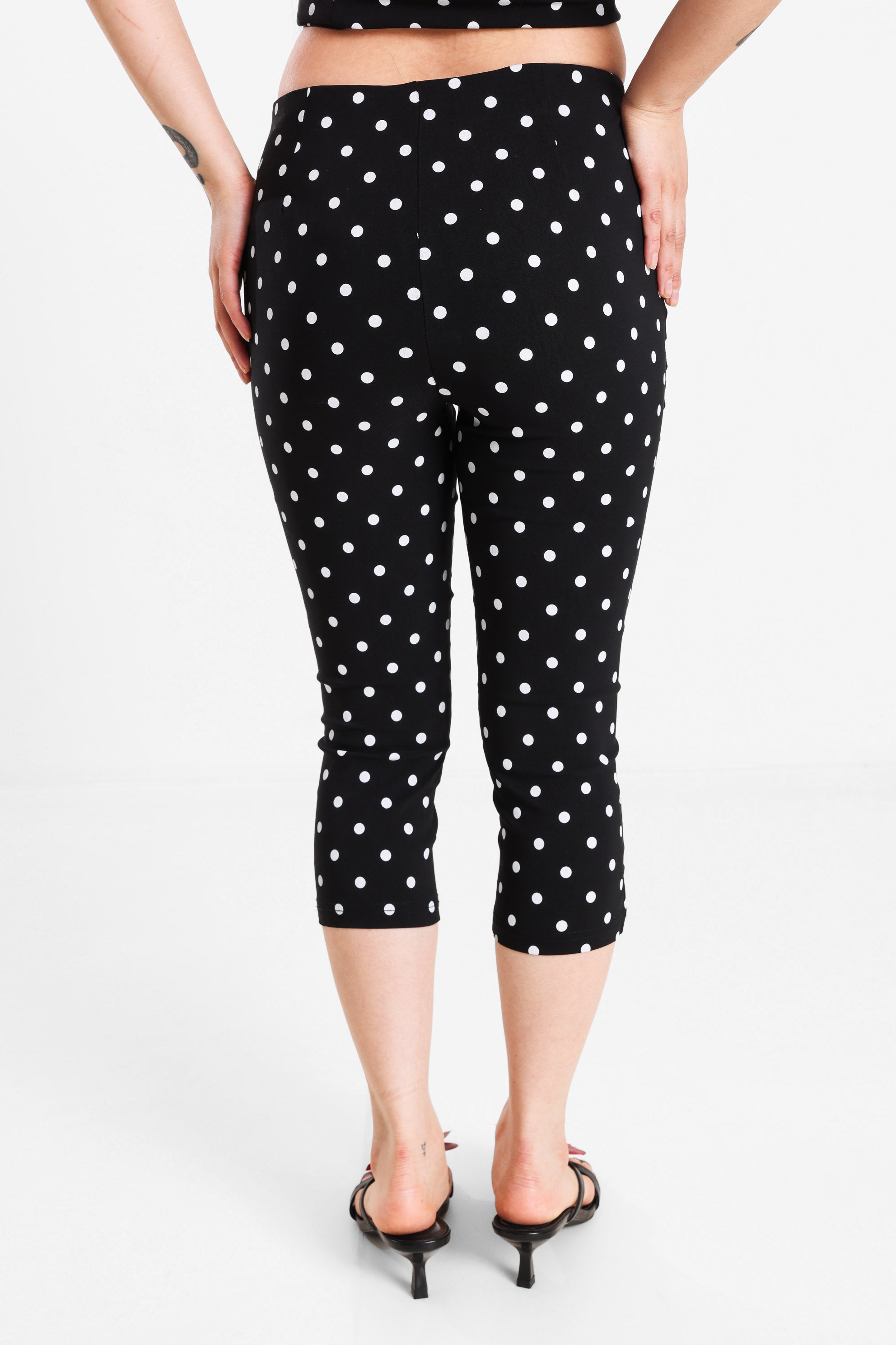 Pantalone capri - Nero + Bianco
