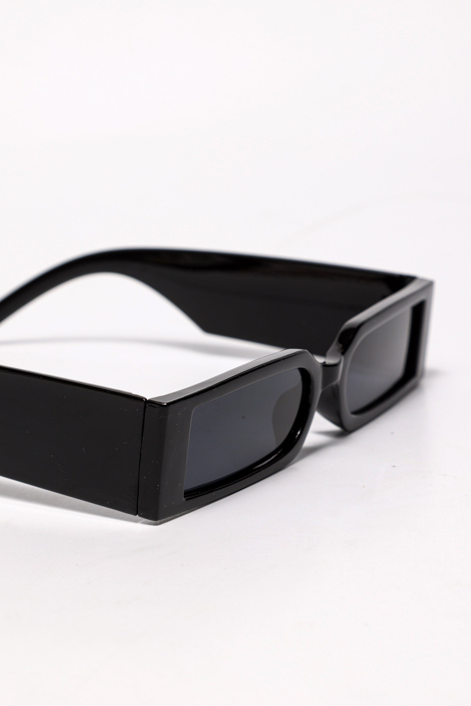 Glasses - Black