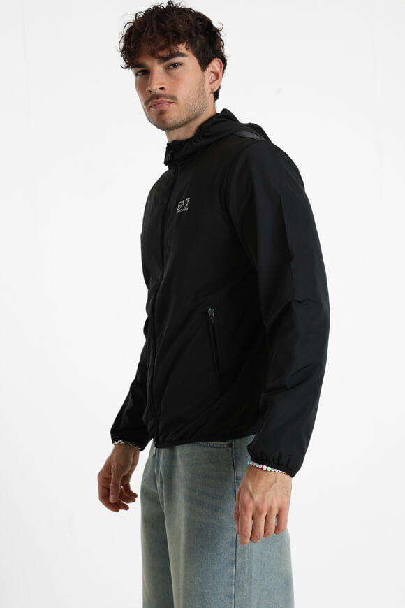 Train Core ID Windbreaker - Black