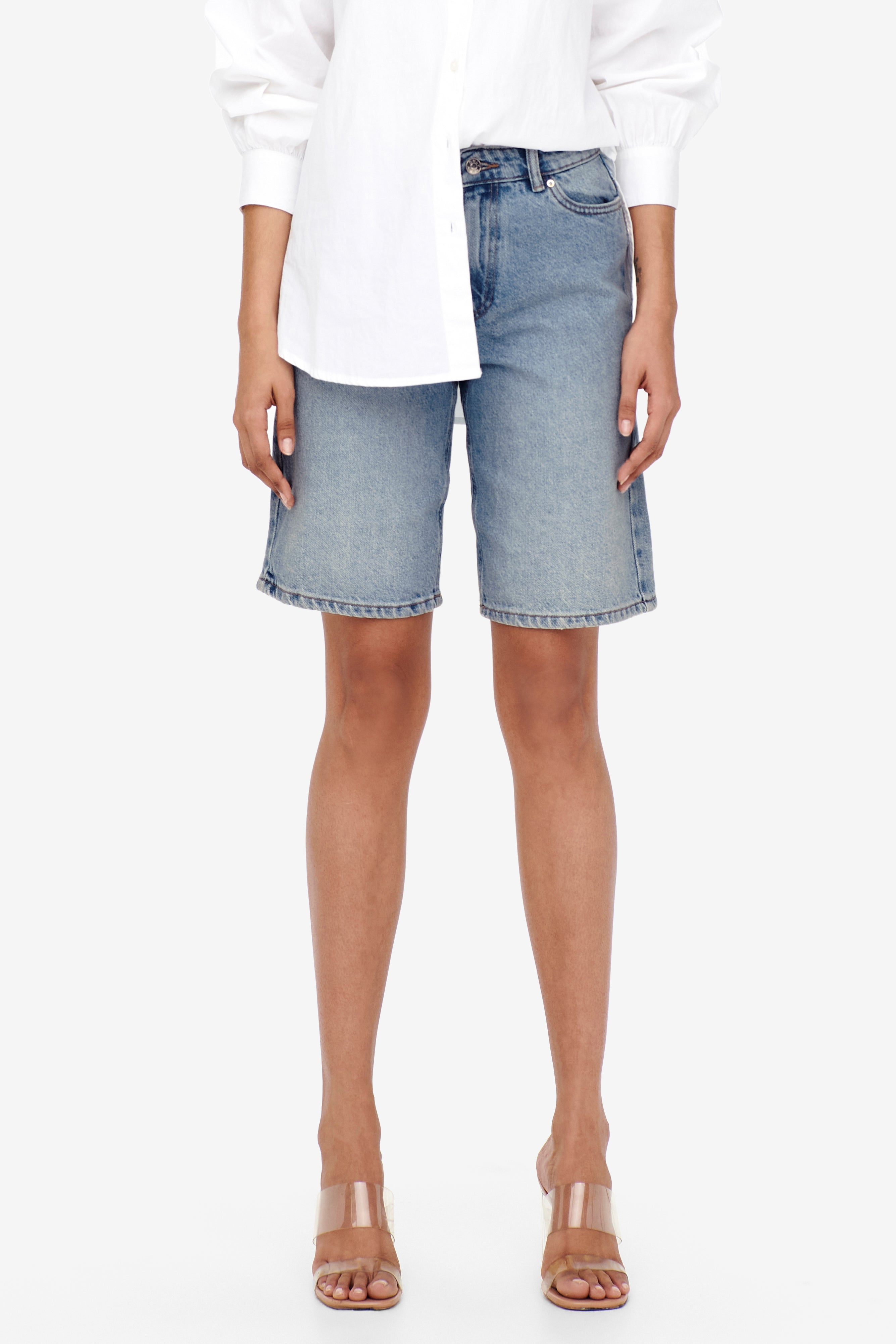 ONLSONNY denim shorts - Light Blue Denim