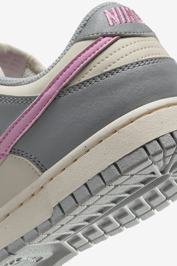 Dunk Next Nature Sneaker - Light Smoke Grey + Pink Rise