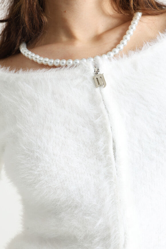 Pull off shoulder en tricot poilu - Ecru