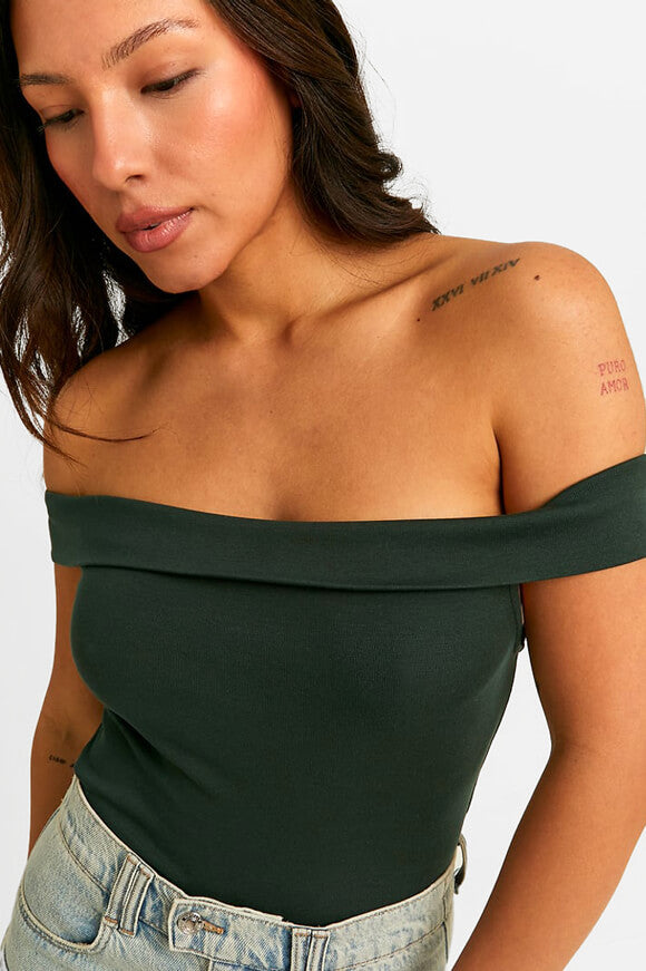 Off Shoulder Crop Top - Dark Green