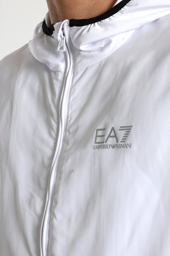 Train Core ID Windbreaker - White