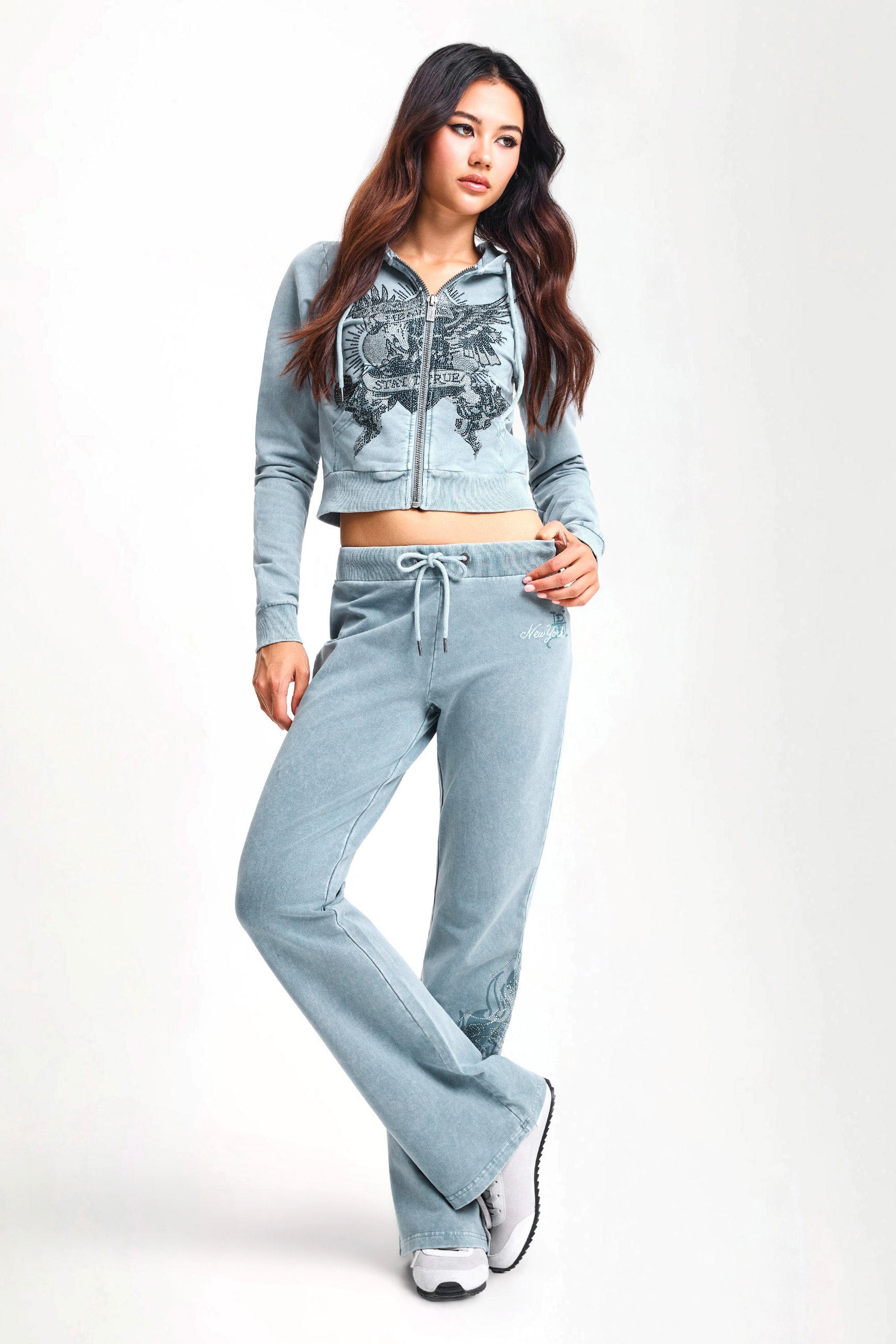 Cross and Thorns flared sweatpants - Blue Washed
