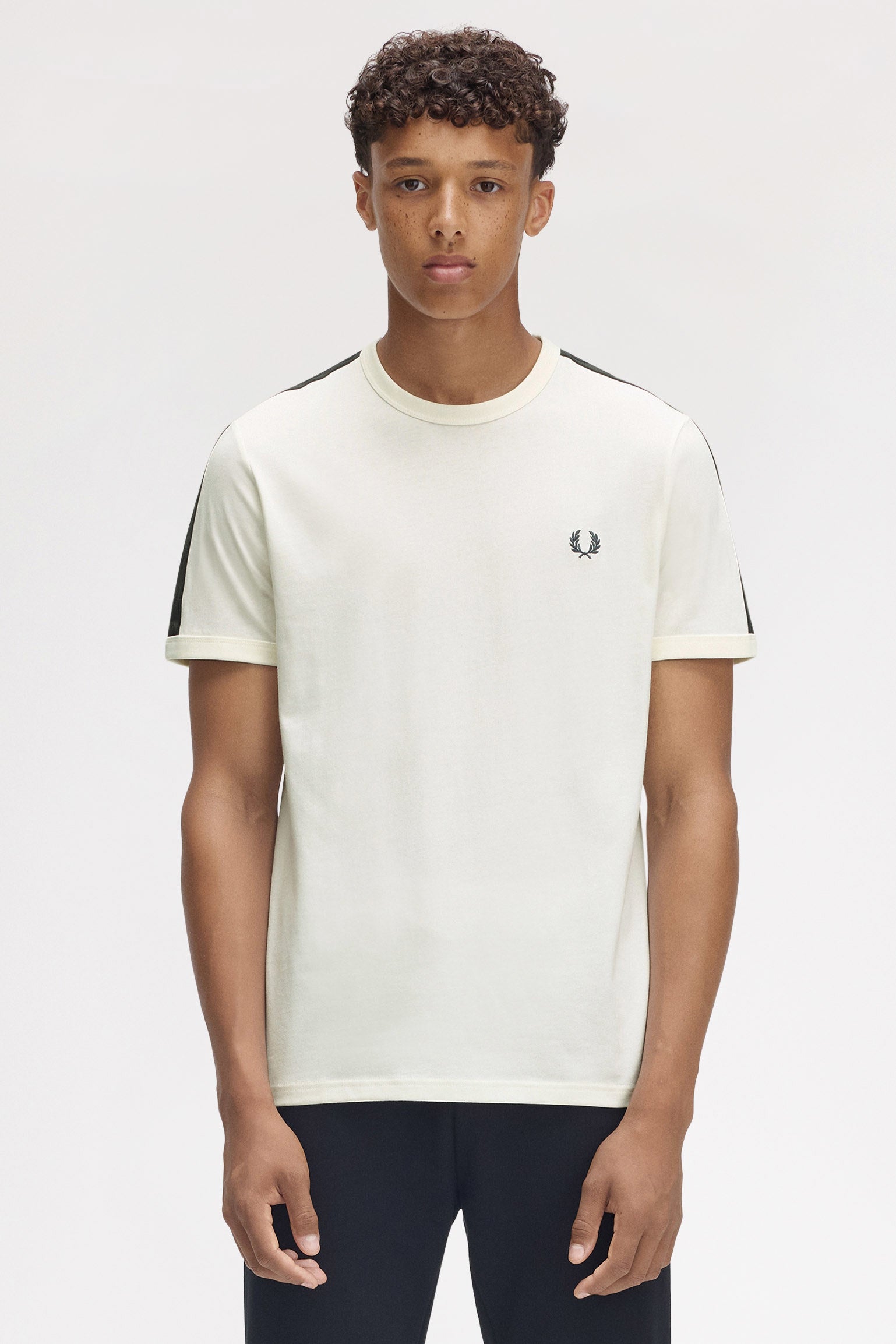 Contrast Tape Ringer T-Shirt - Offwhite