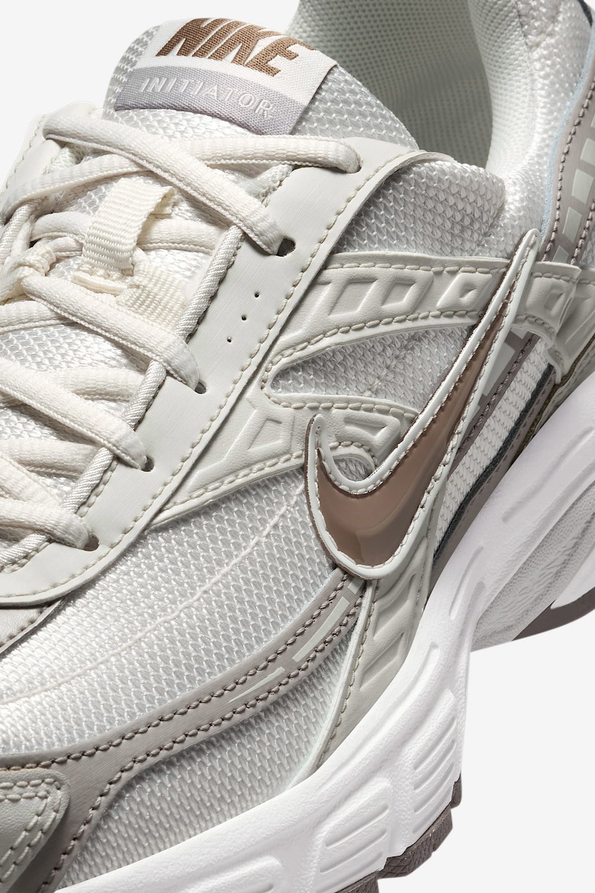 Sneakers Initiator - Phantom + Light Bone + Sail