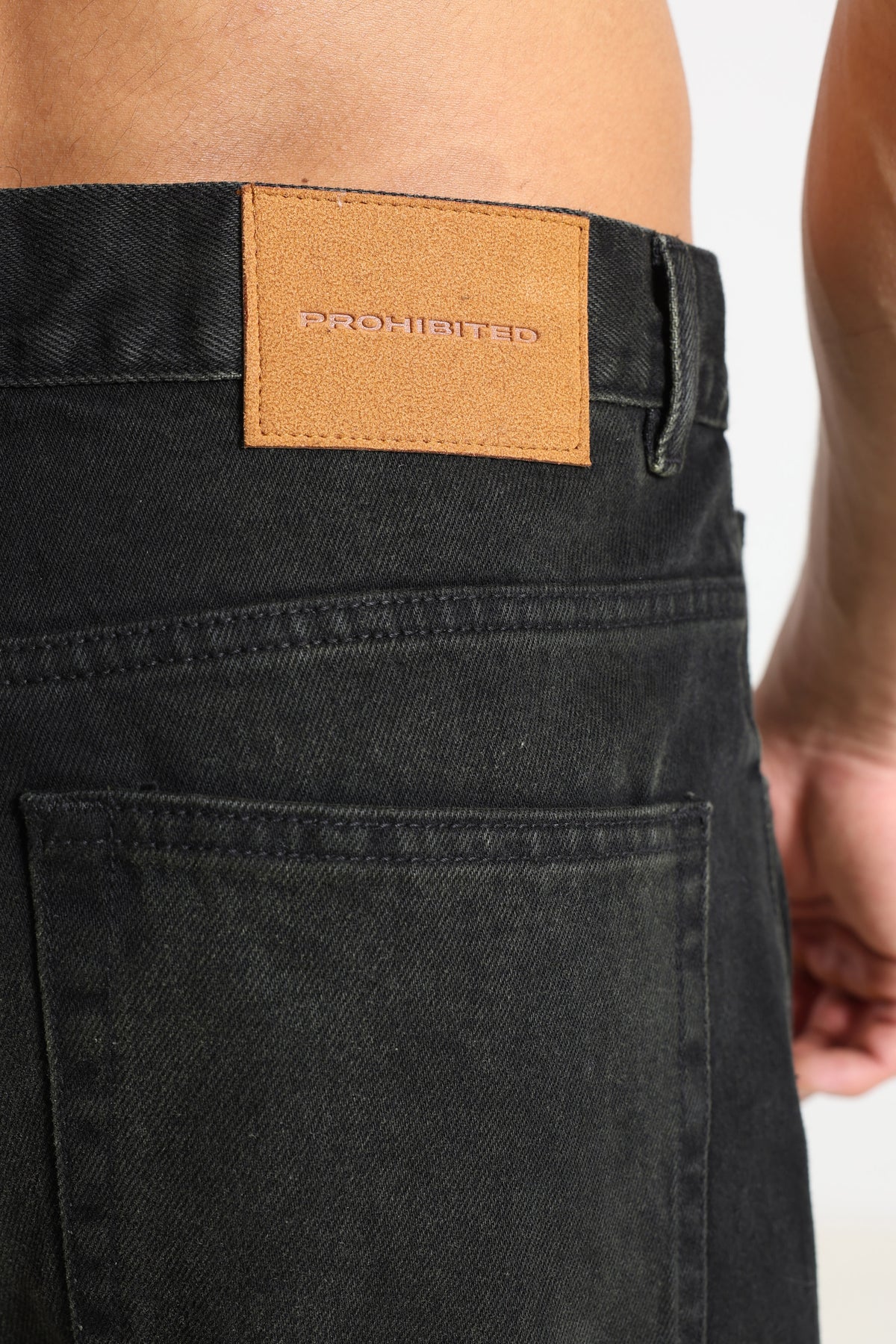 Milano Relaxed Fit Jeans - Black