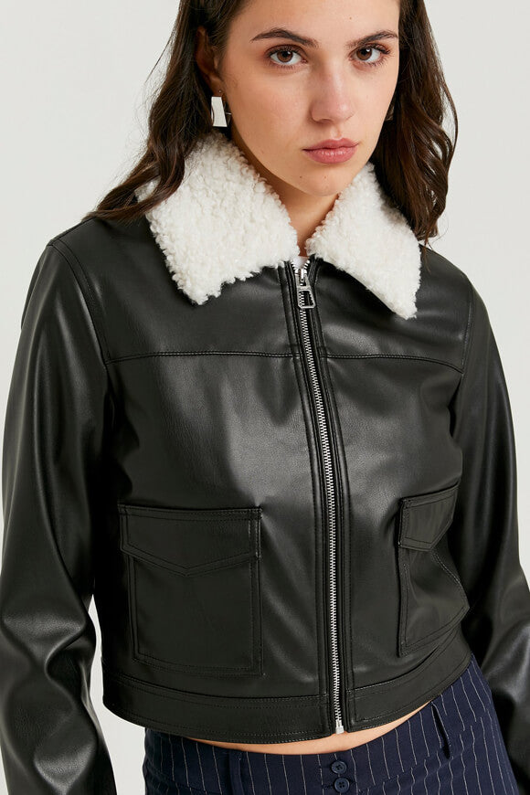 Veste en similicuir Crop - Black