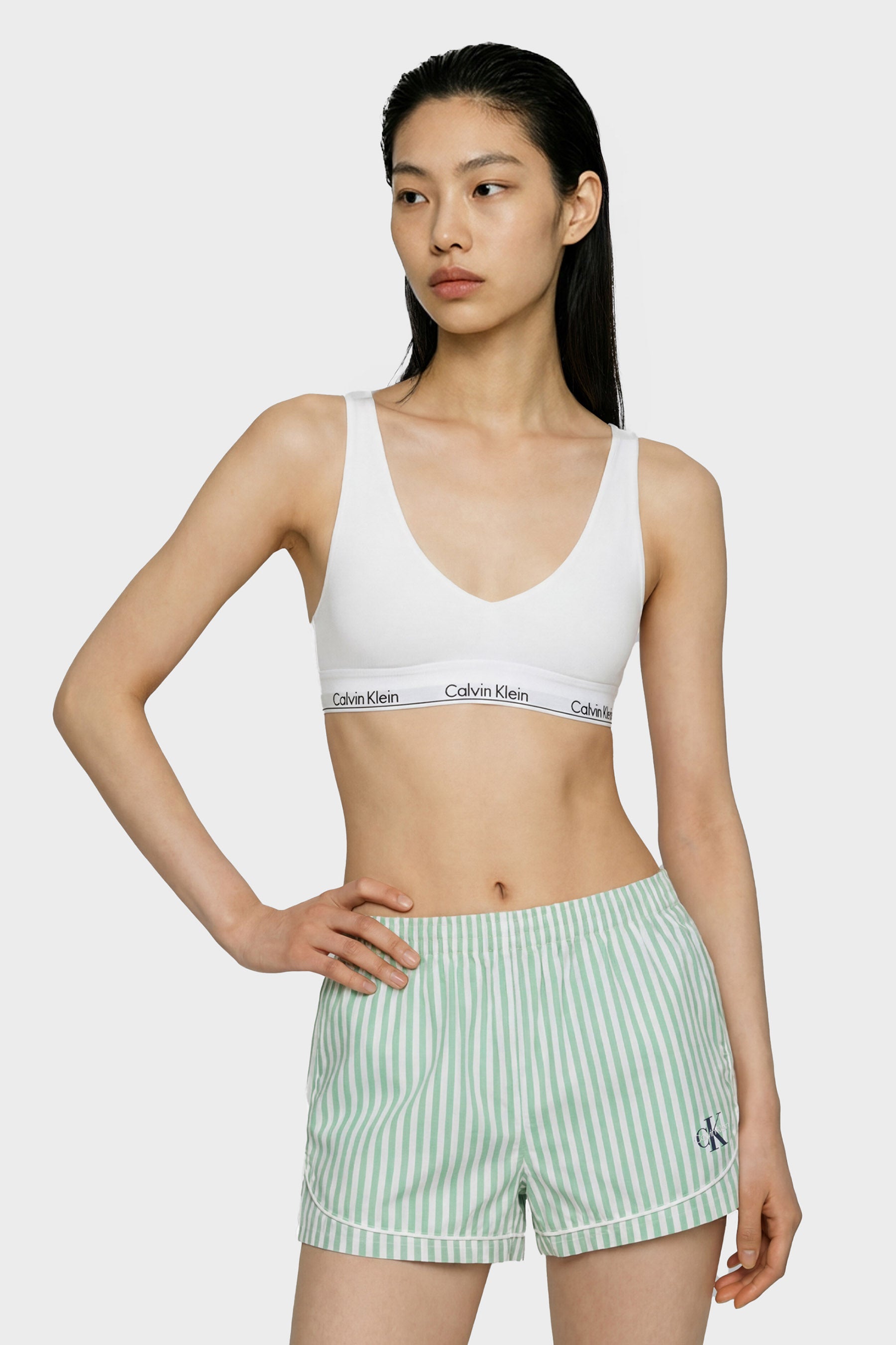 Stoffshorts - Gras Green