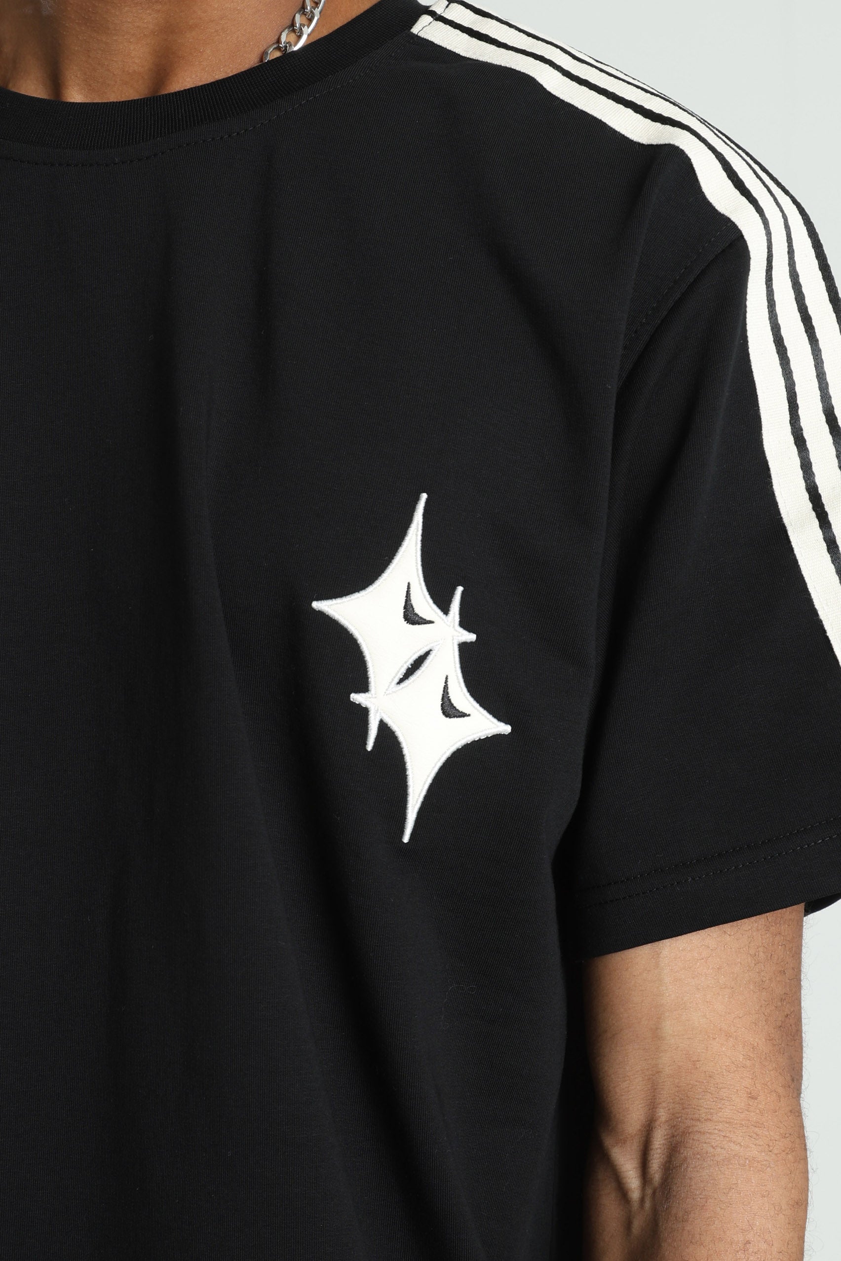 T-Shirt - Black