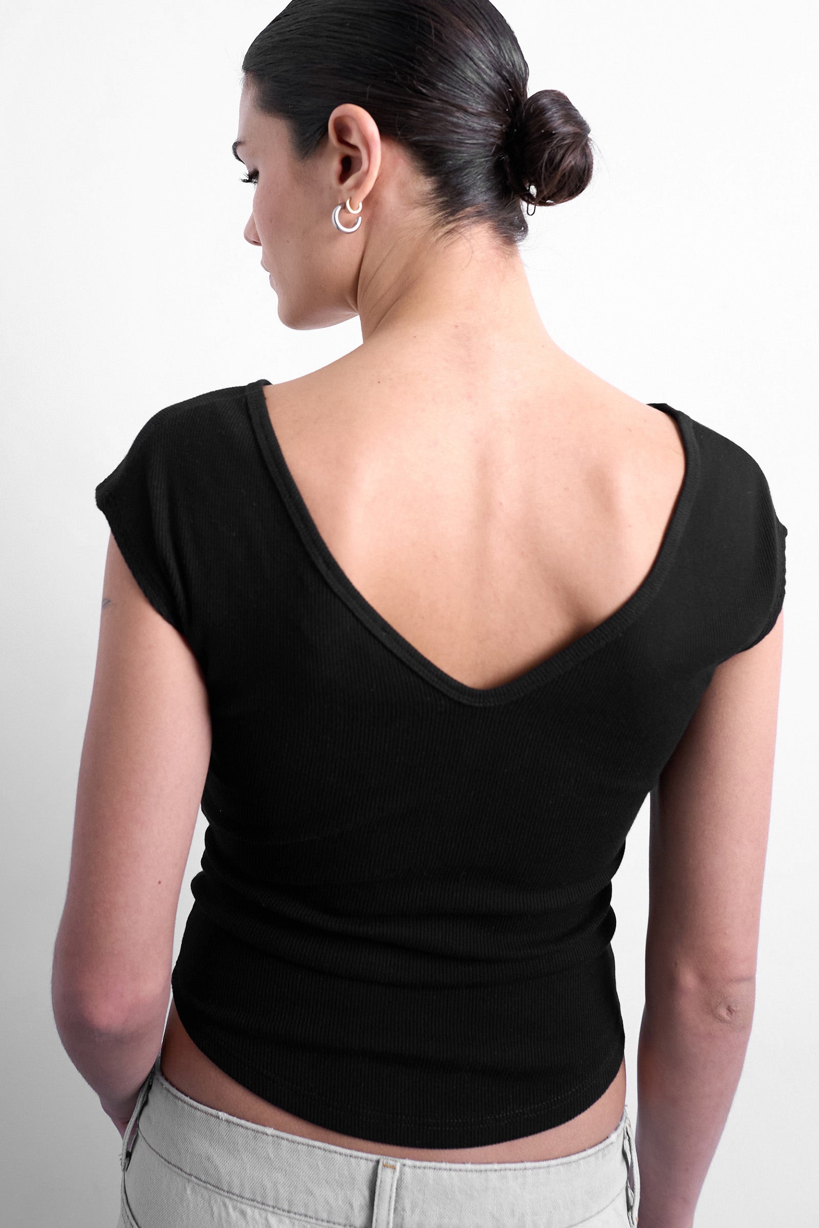 TSLISSY Geripptes T-Shirt - Black