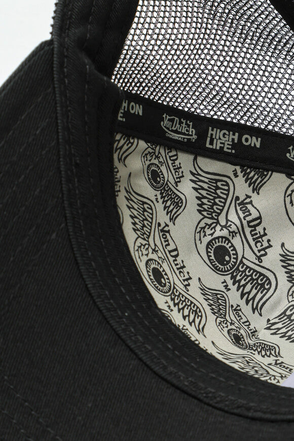 Boston Trucker Cap / Snapback - Black + White