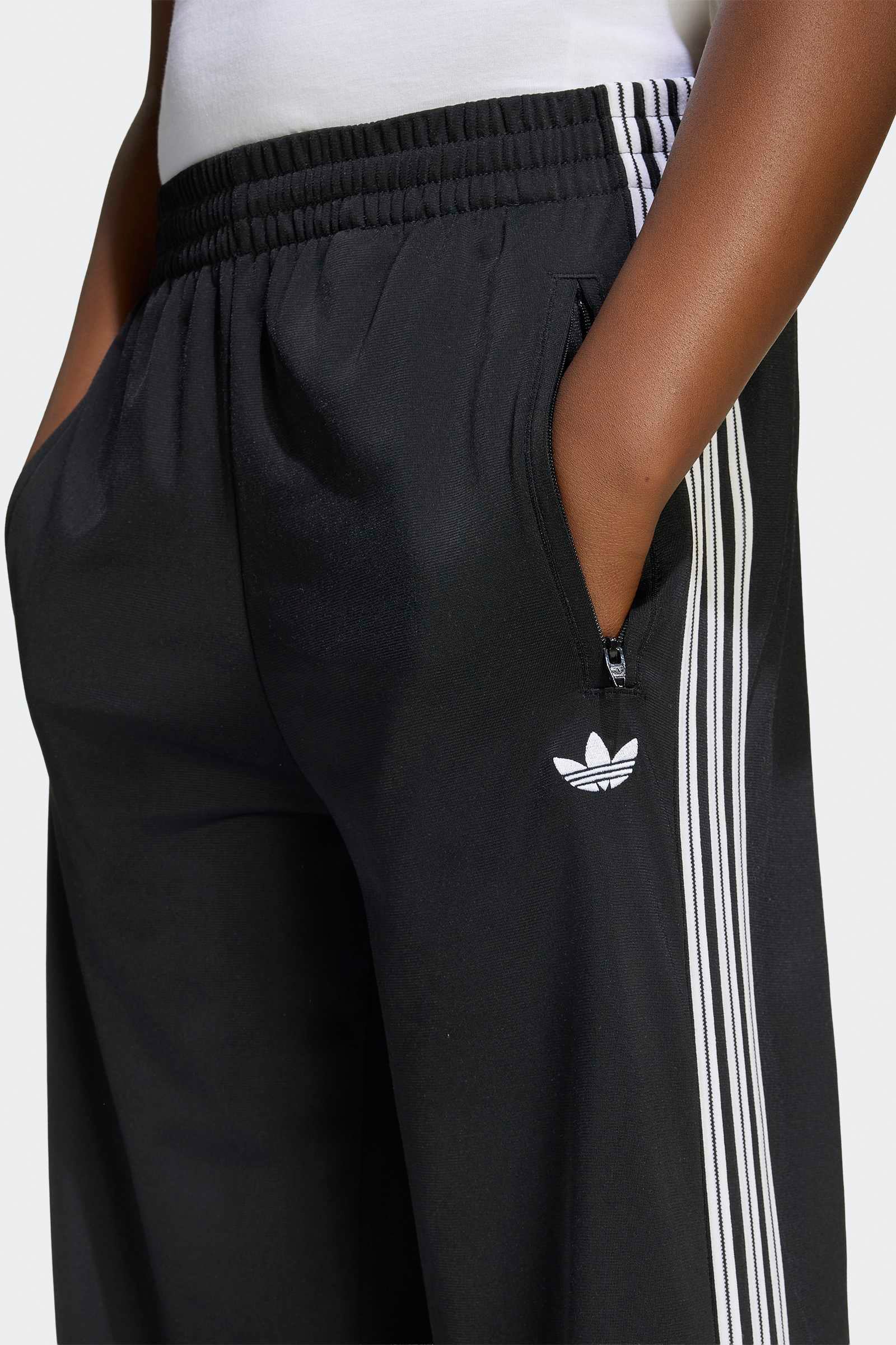 Sweatpants - Black + White