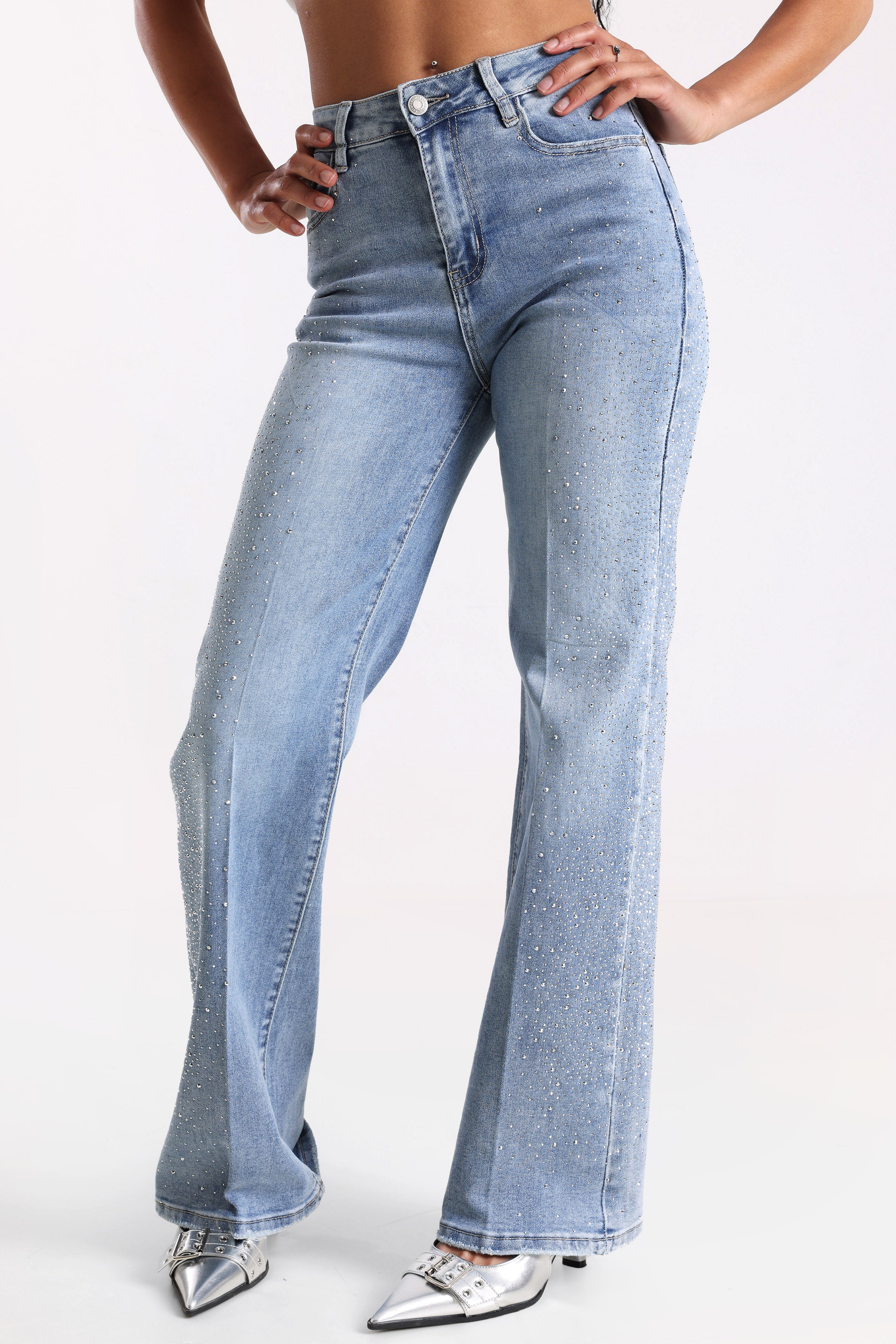 Jeans a gamba dritta con strass - Light Blue