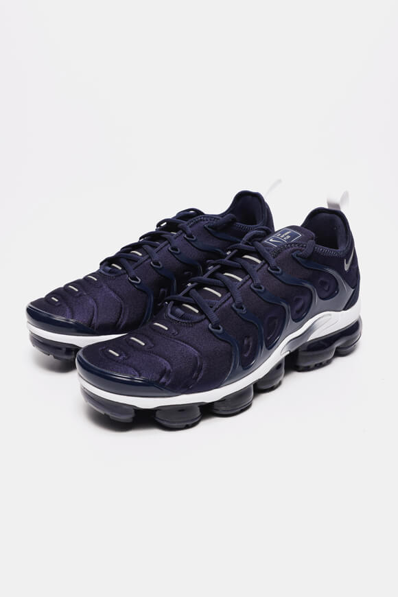 vapor max plus navy silver white